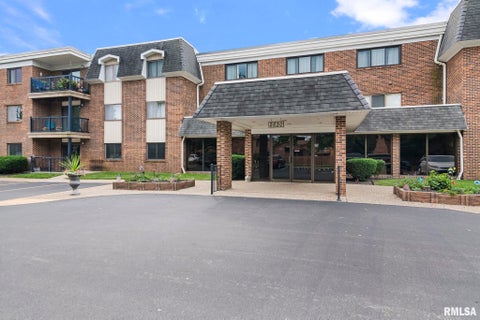 Condo For Sale - 2650 Cooper Avenue #105<br/> Sangamon County, Springfield, IL 62704