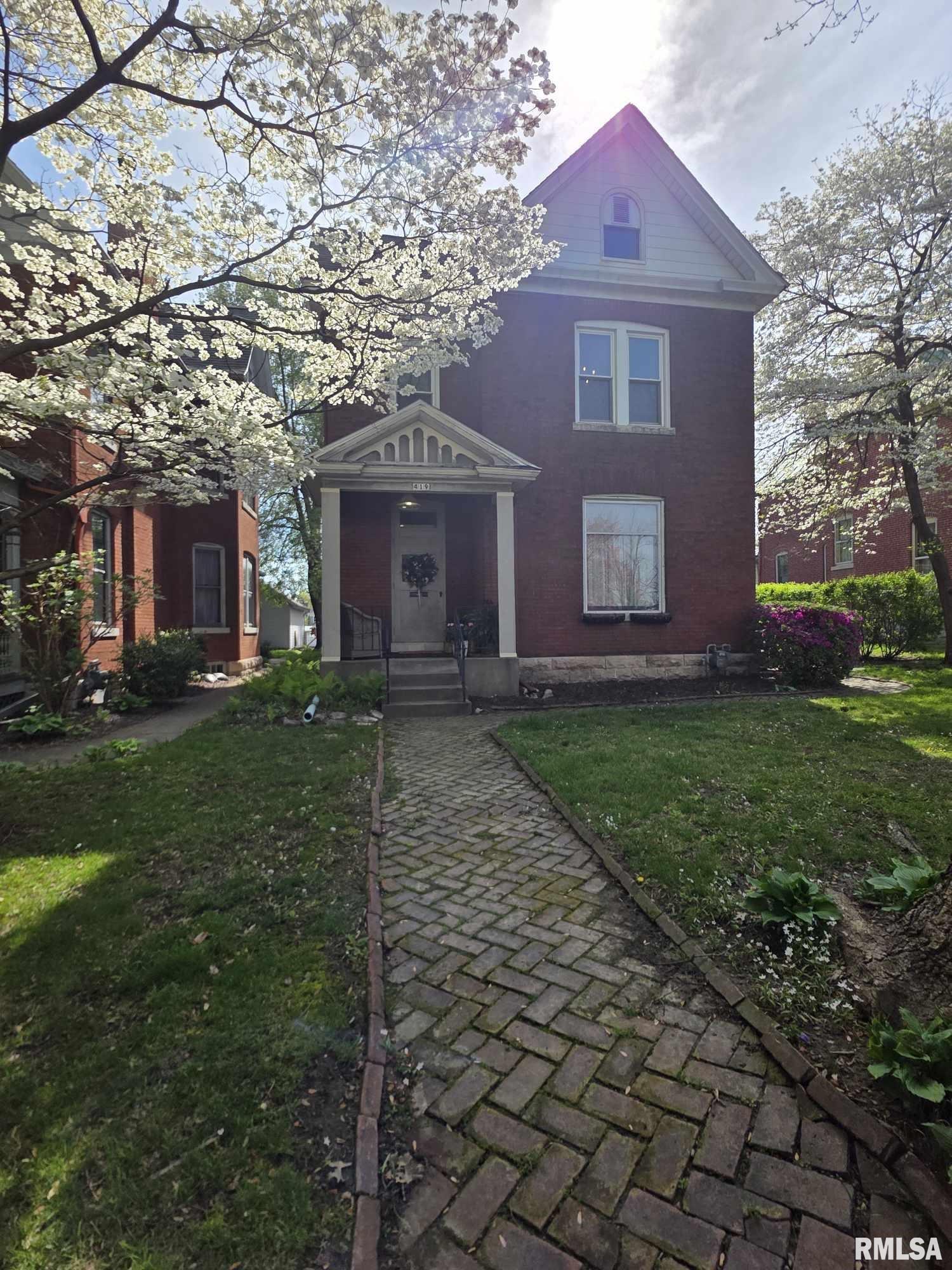 419 S 16th Street, Quincy, Illinois image 1