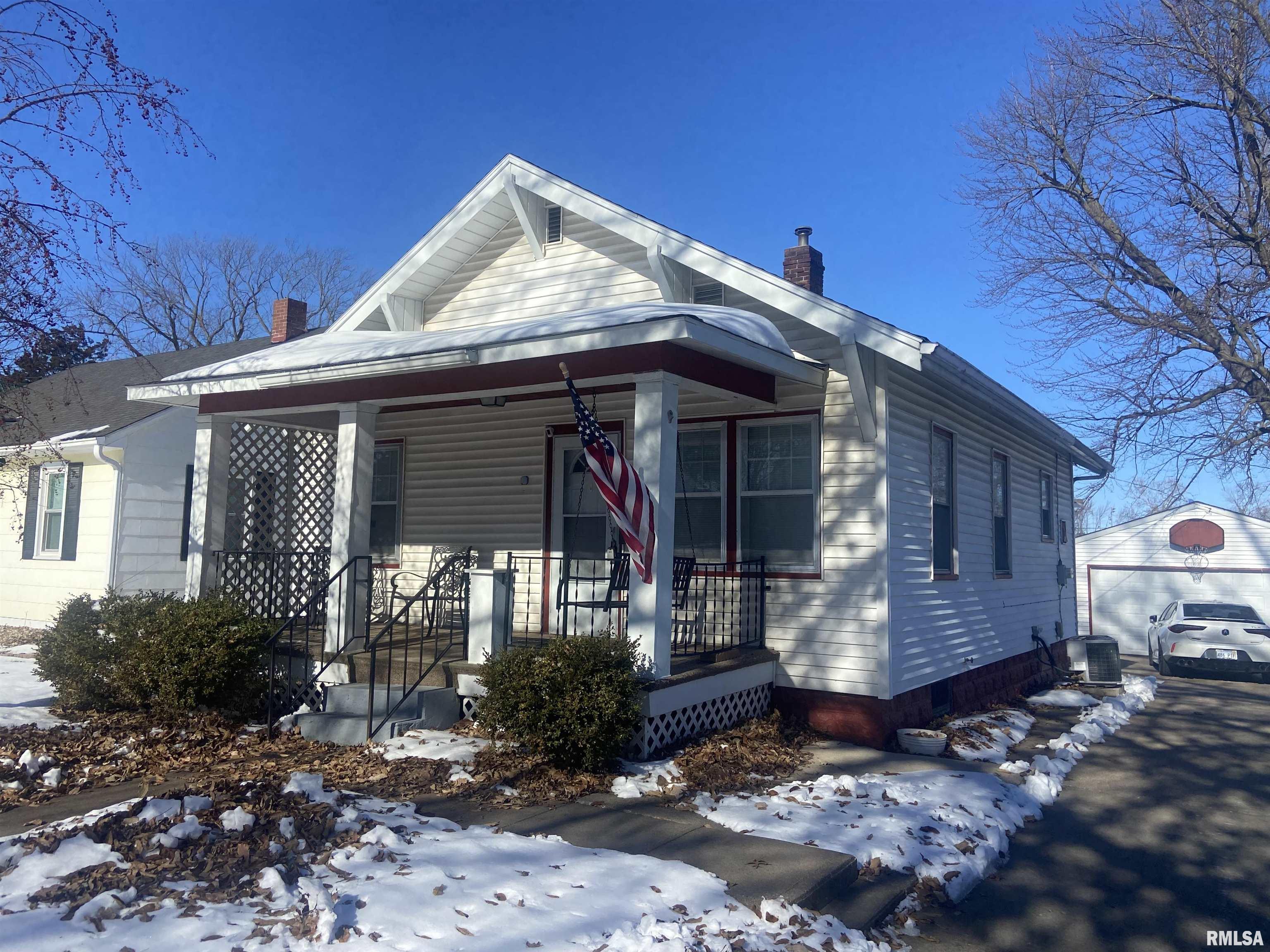 1845 Cherry Street, Quincy, Illinois image 1