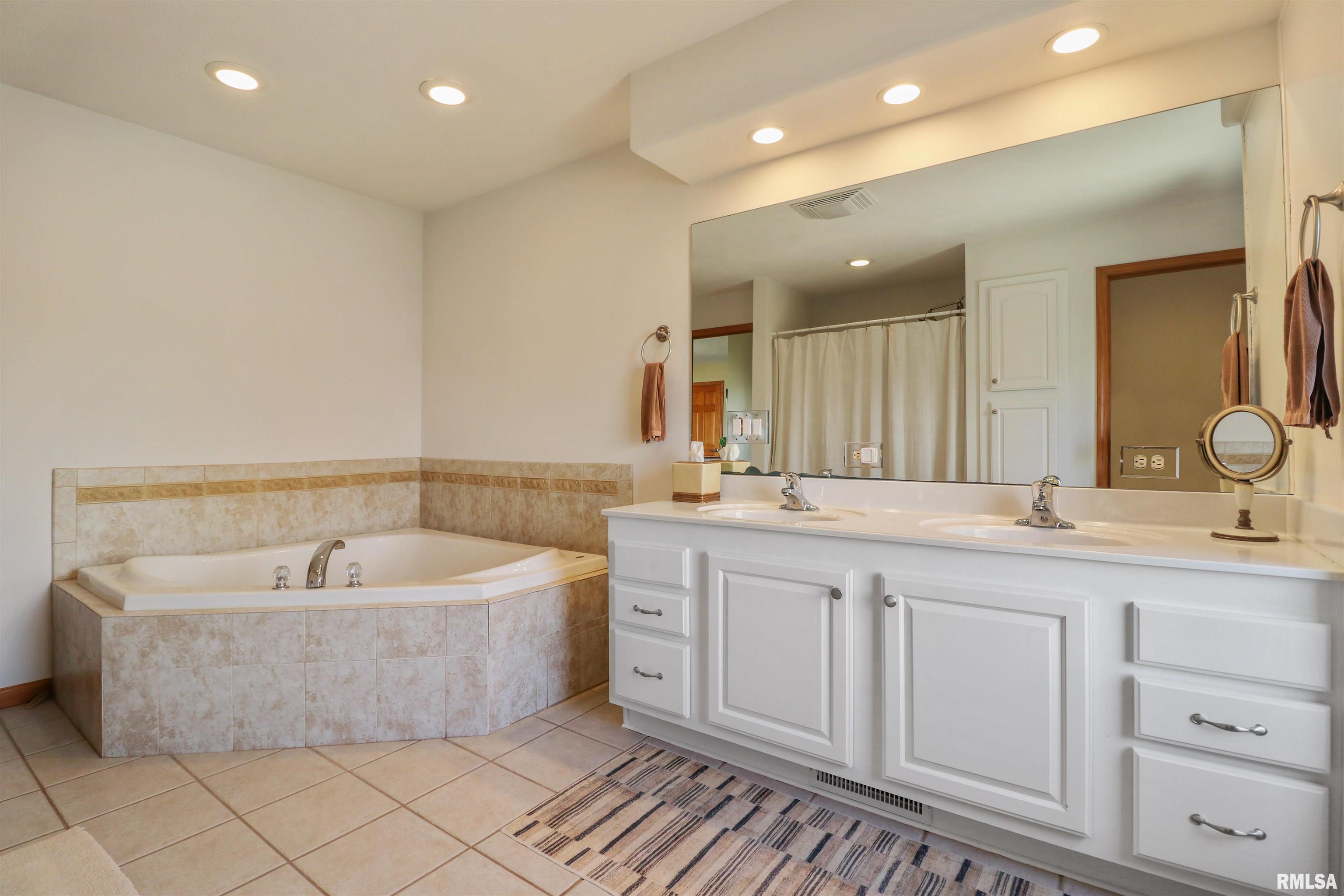 112 Windsong Drive, Washington, Illinois image 28