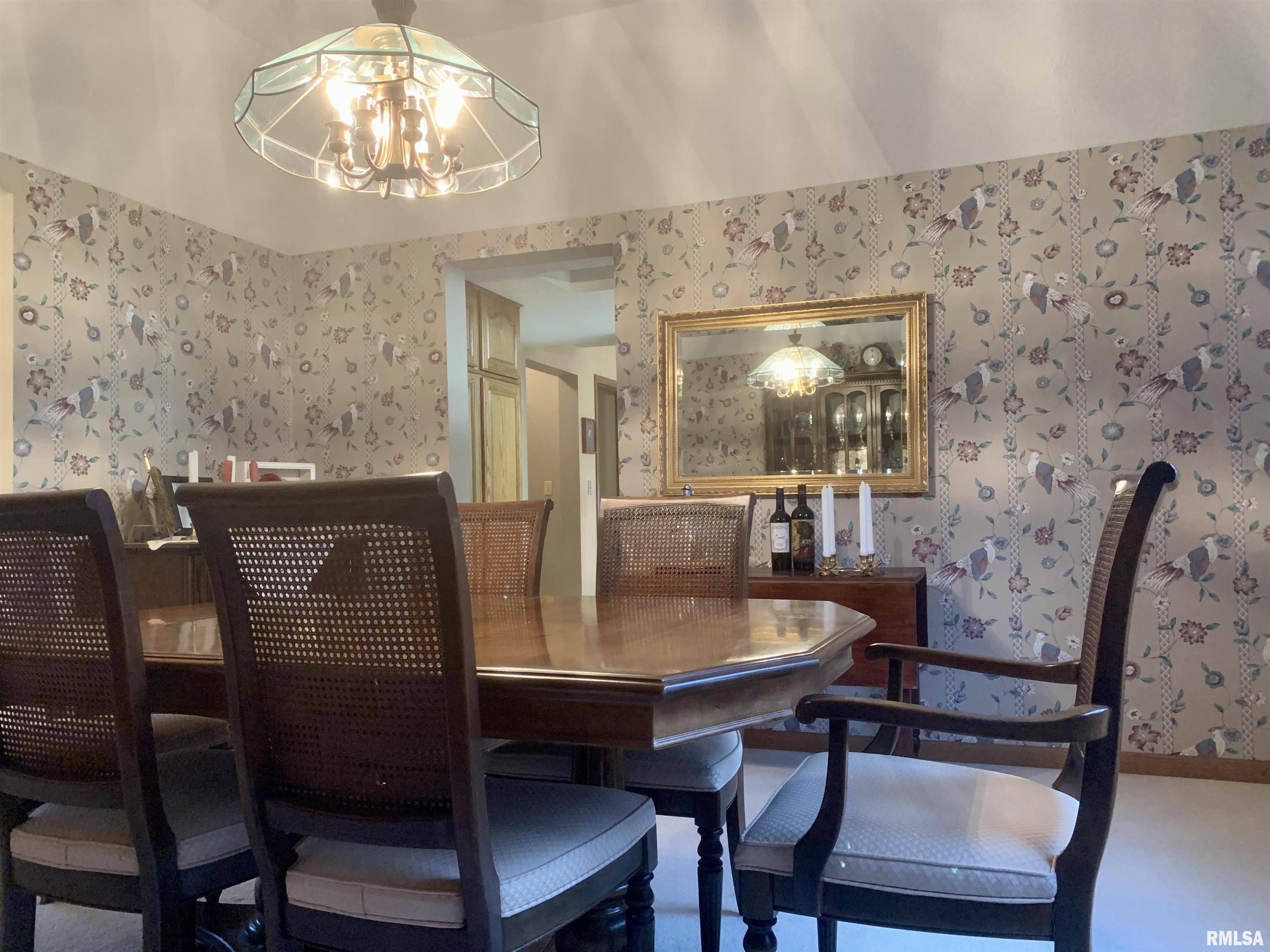 20 Nob Hill Drive, Jacksonville, Illinois image 18