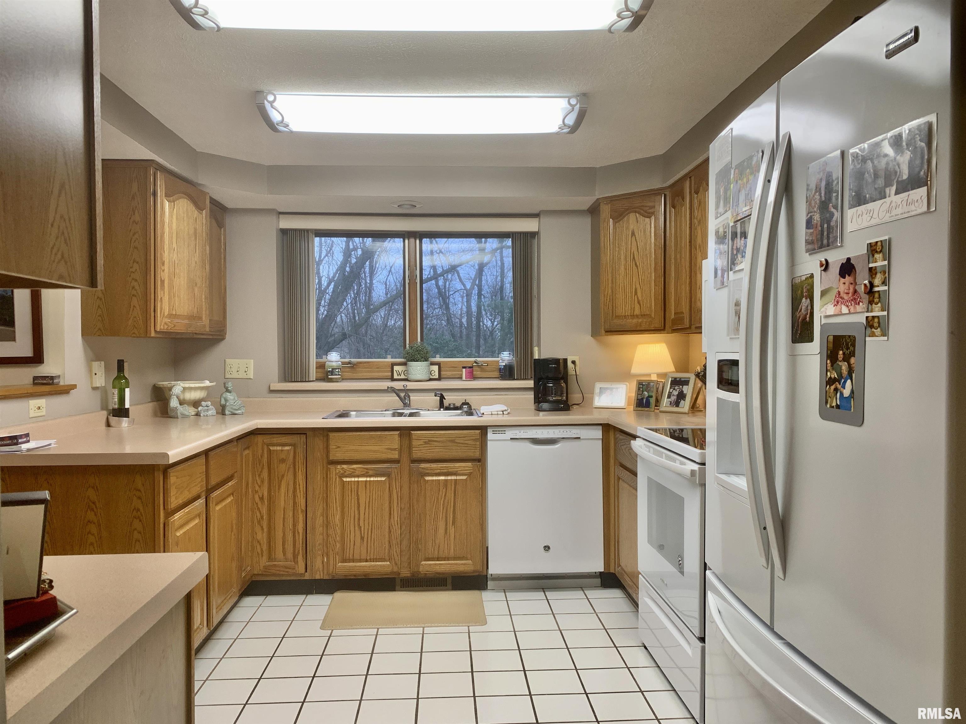 20 Nob Hill Drive, Jacksonville, Illinois image 21