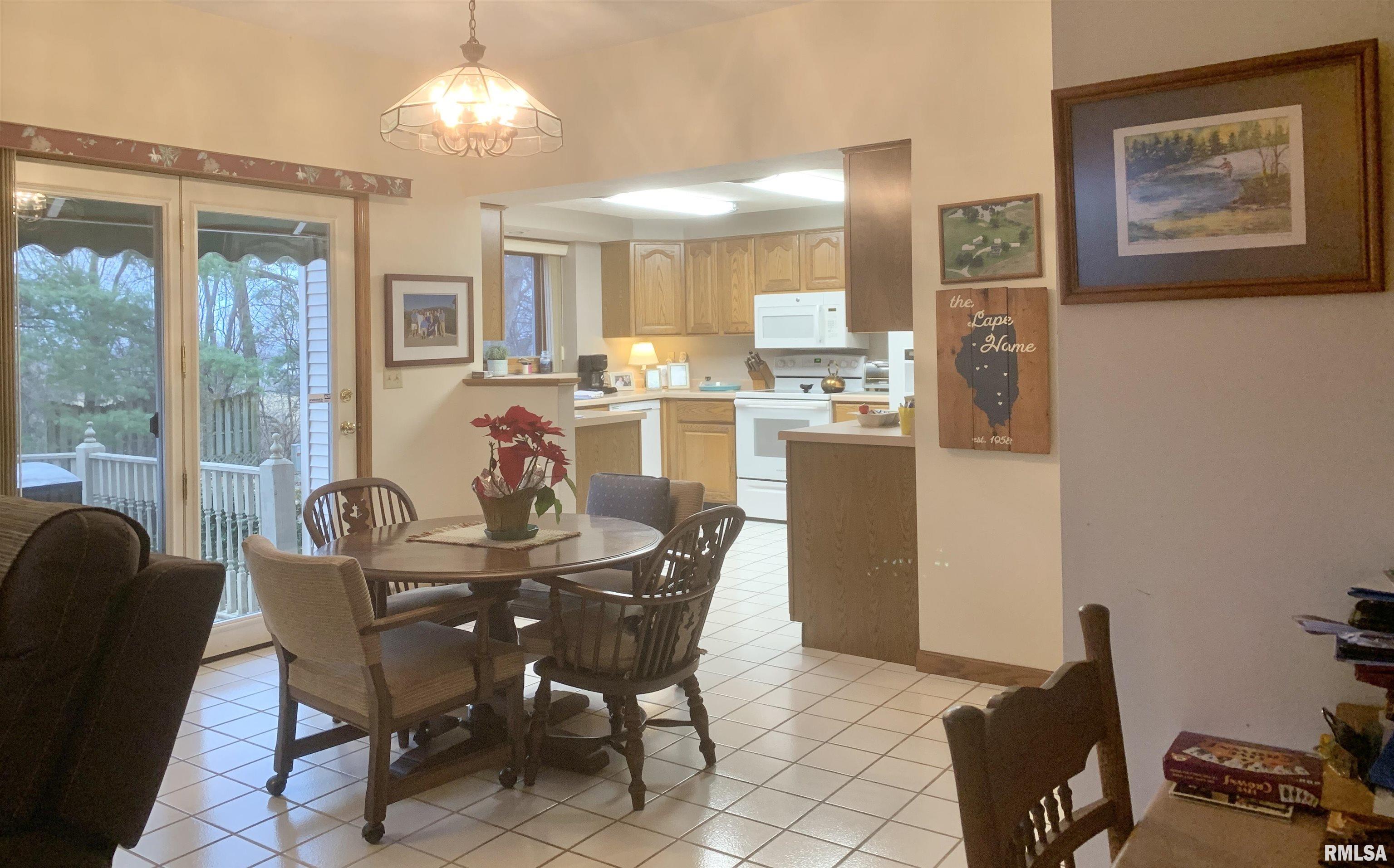 20 Nob Hill Drive, Jacksonville, Illinois image 29