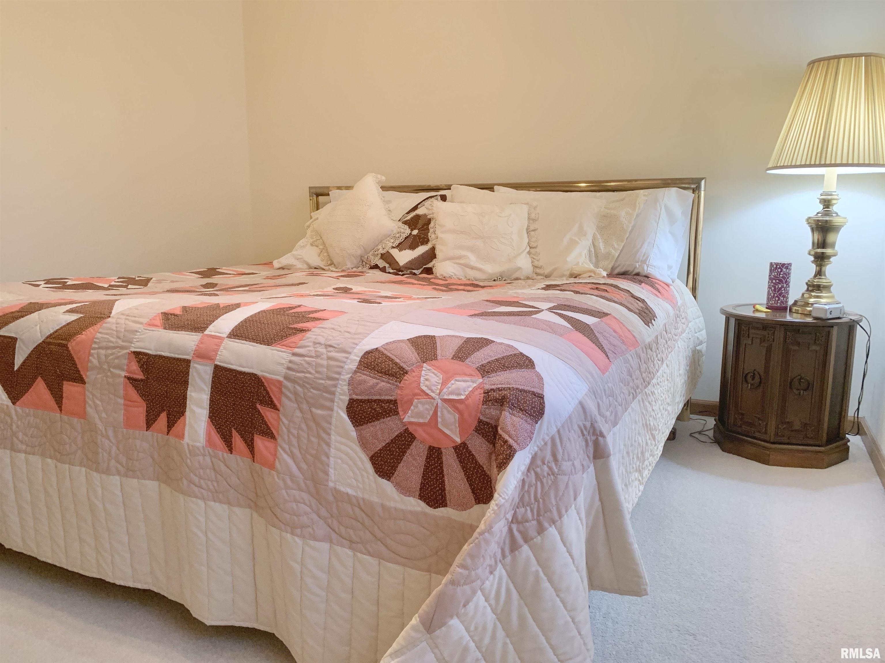 20 Nob Hill Drive, Jacksonville, Illinois image 37