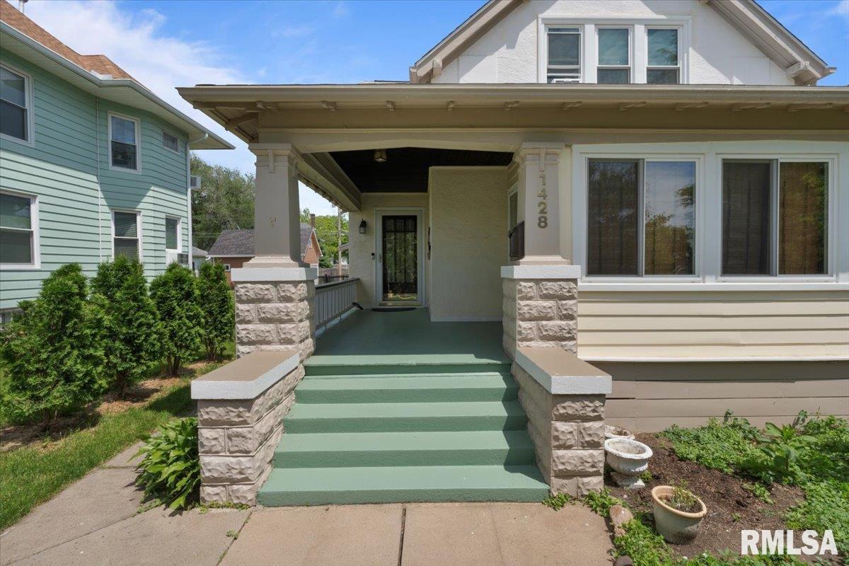 1428 9th Street, Moline, Illinois image 3