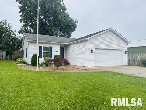 Homes For Sale - 52 Book Lane<br/> Jacksonville, IL 62650