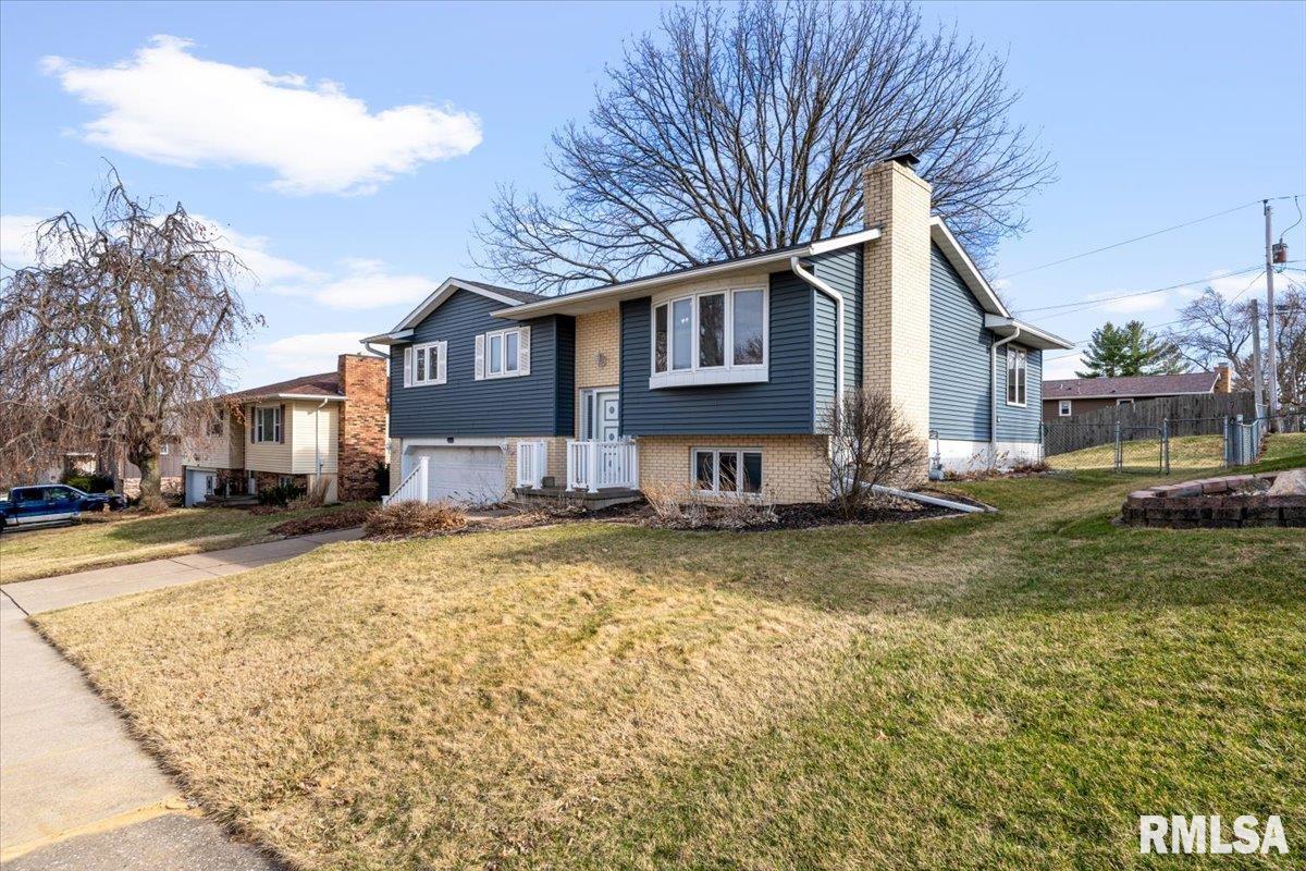 1317 W 43rd Street, Davenport, Iowa image 5