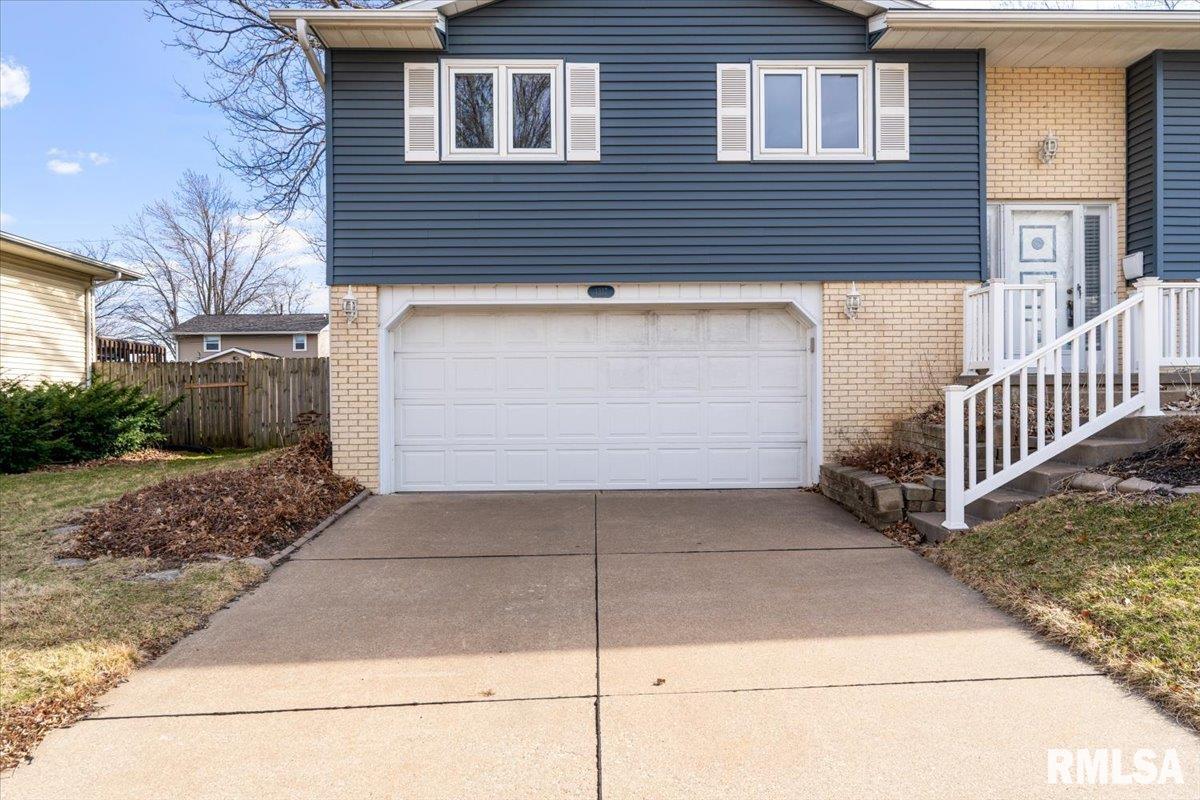 1317 W 43rd Street, Davenport, Iowa image 4