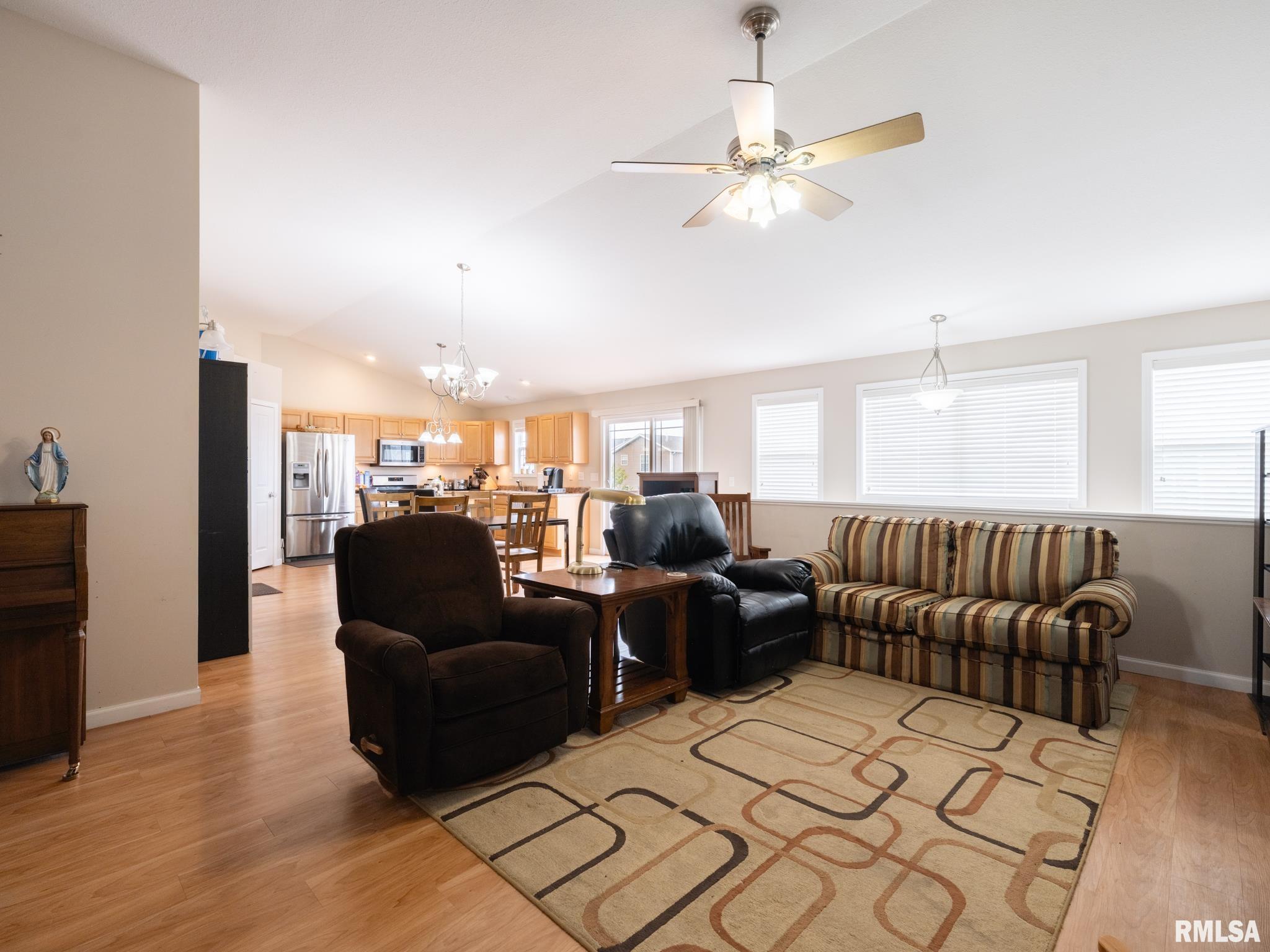 1627 Savile Lane, Washington, Illinois image 2