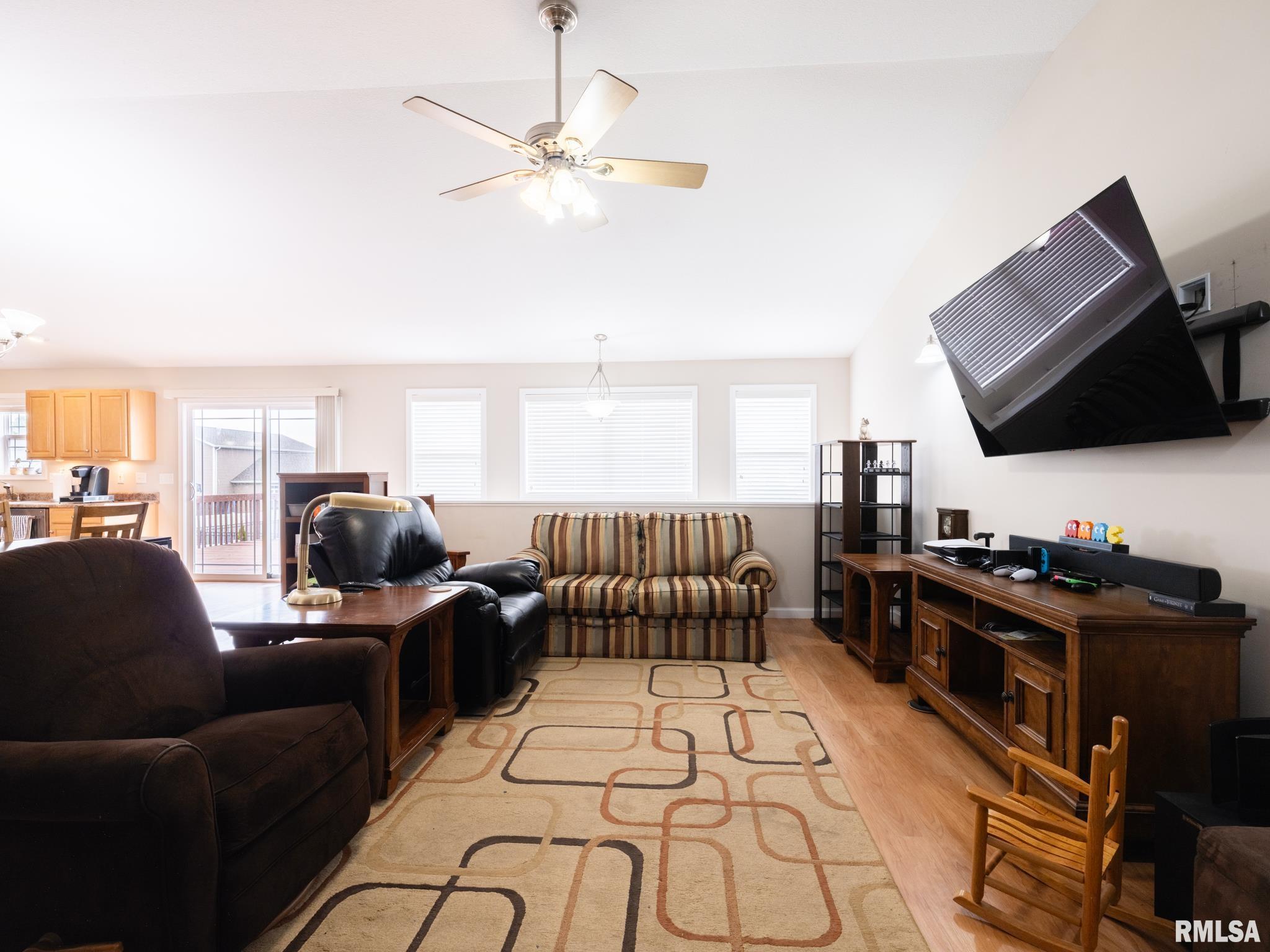 1627 Savile Lane, Washington, Illinois image 5