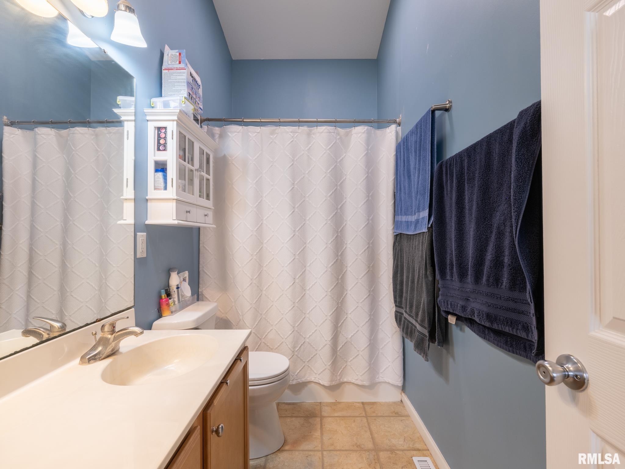 1627 Savile Lane, Washington, Illinois image 30