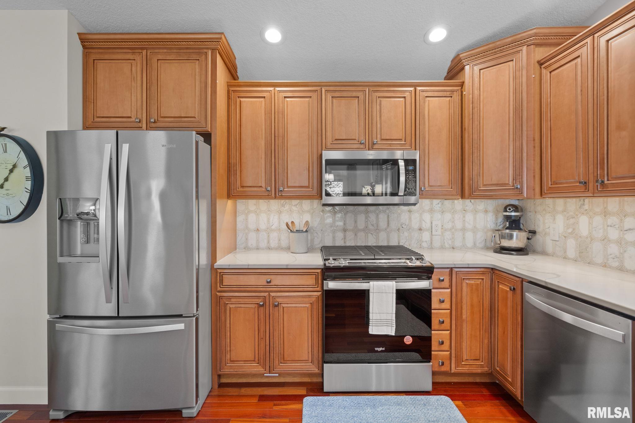 342 Heather Glen Drive, Eldridge, Iowa image 11