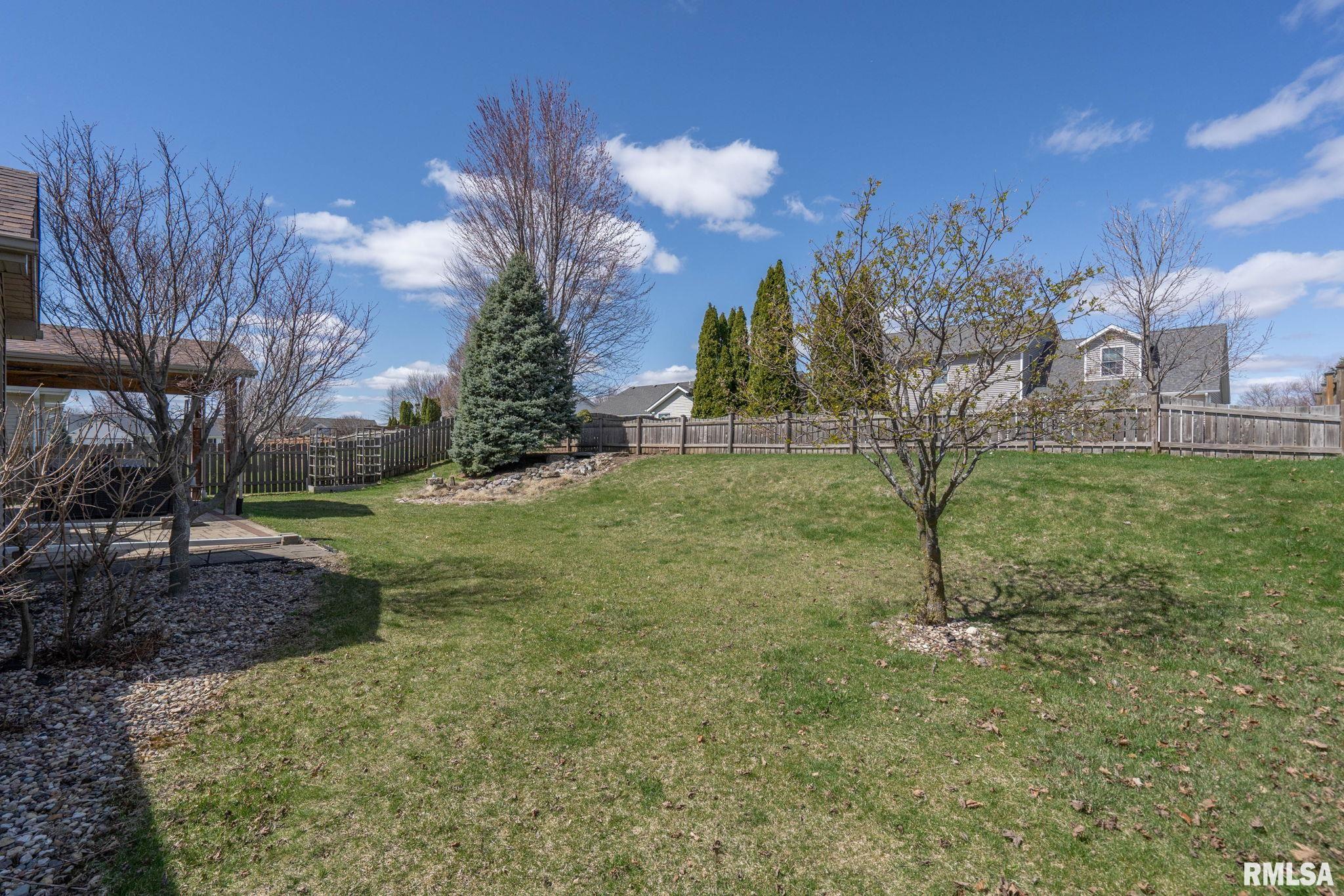 342 Heather Glen Drive, Eldridge, Iowa image 39