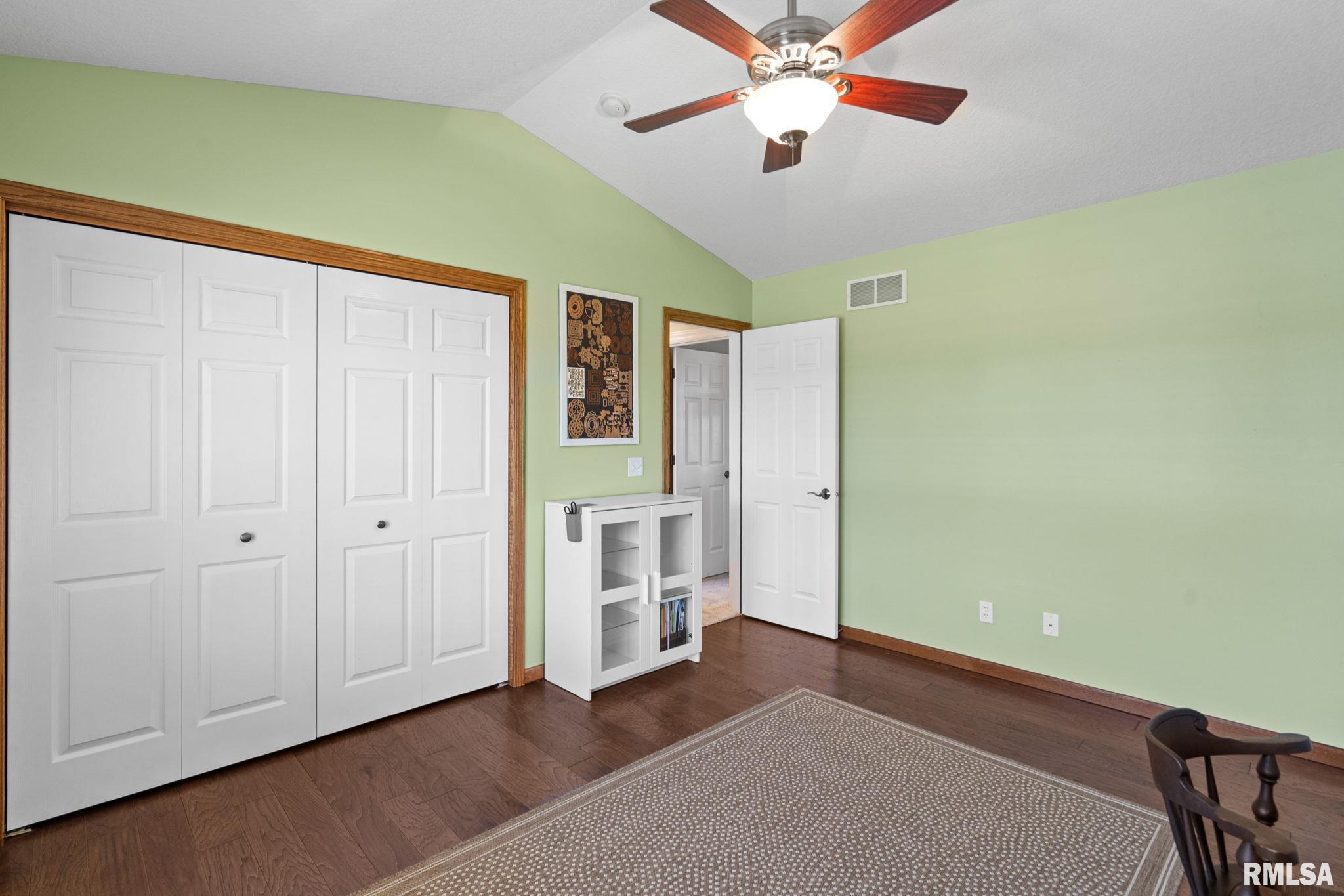 342 Heather Glen Drive, Eldridge, Iowa image 24
