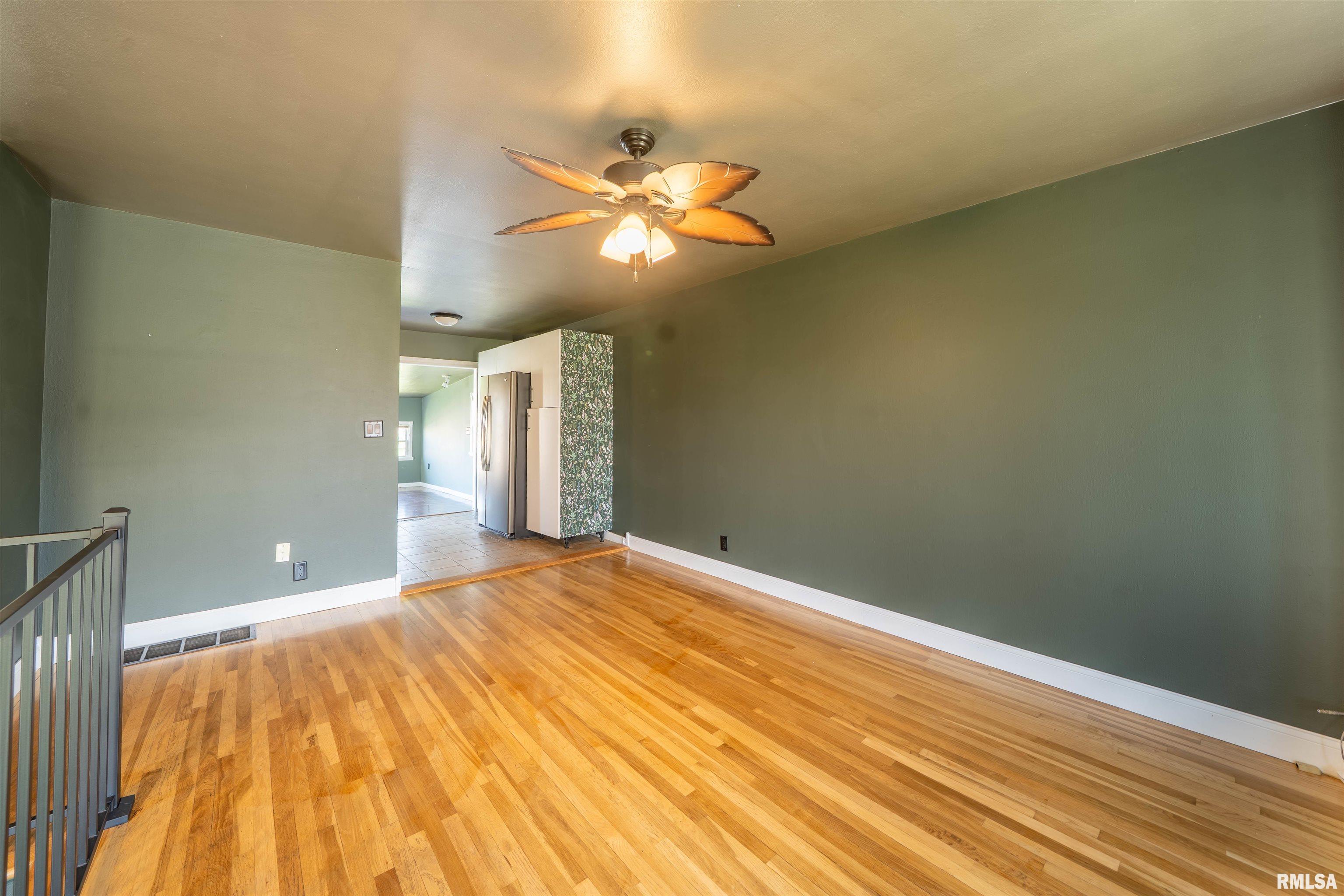 2268 Knollaire Drive, Washington, Illinois image 7