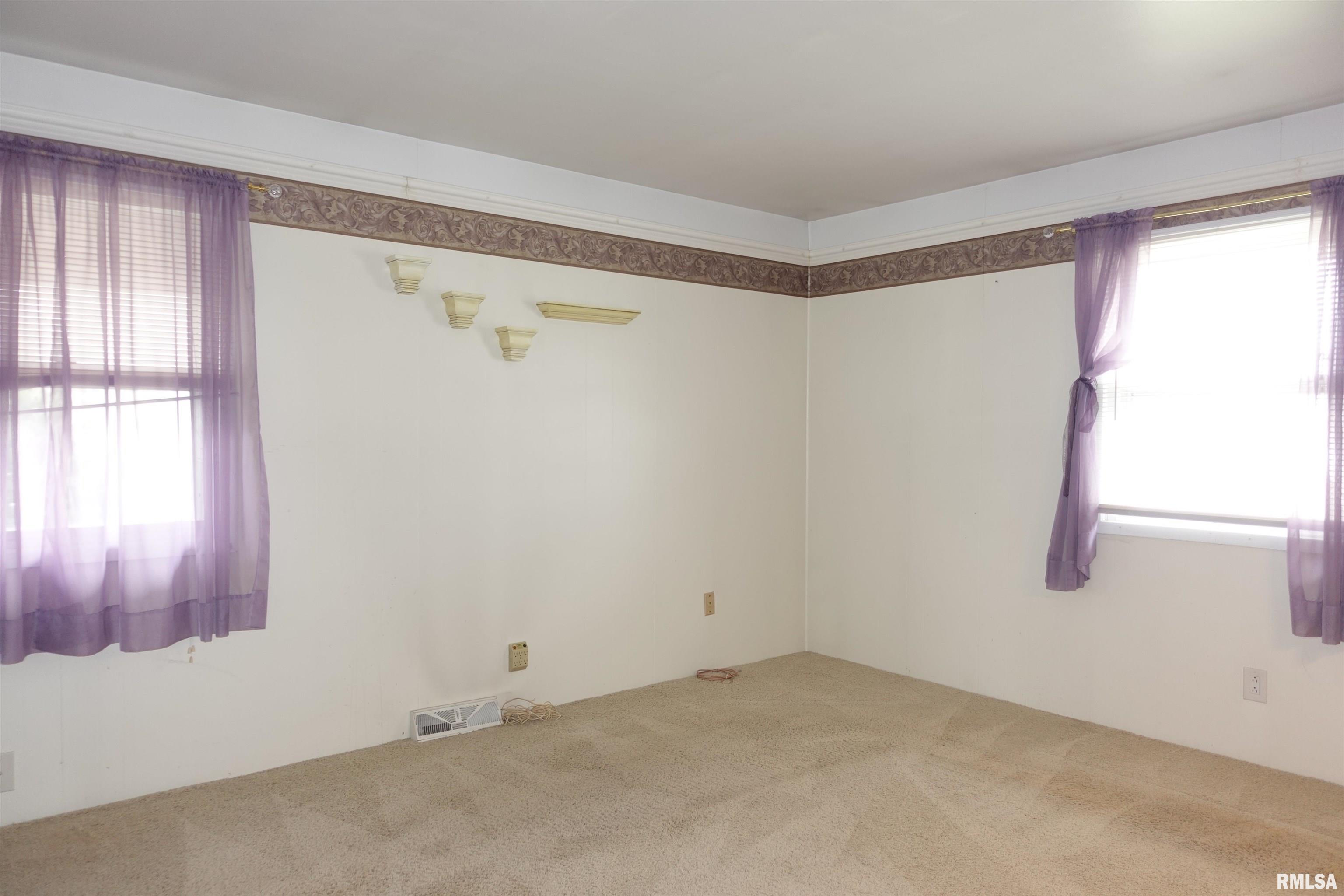 132 W Coal Street, Wataga, Illinois image 21