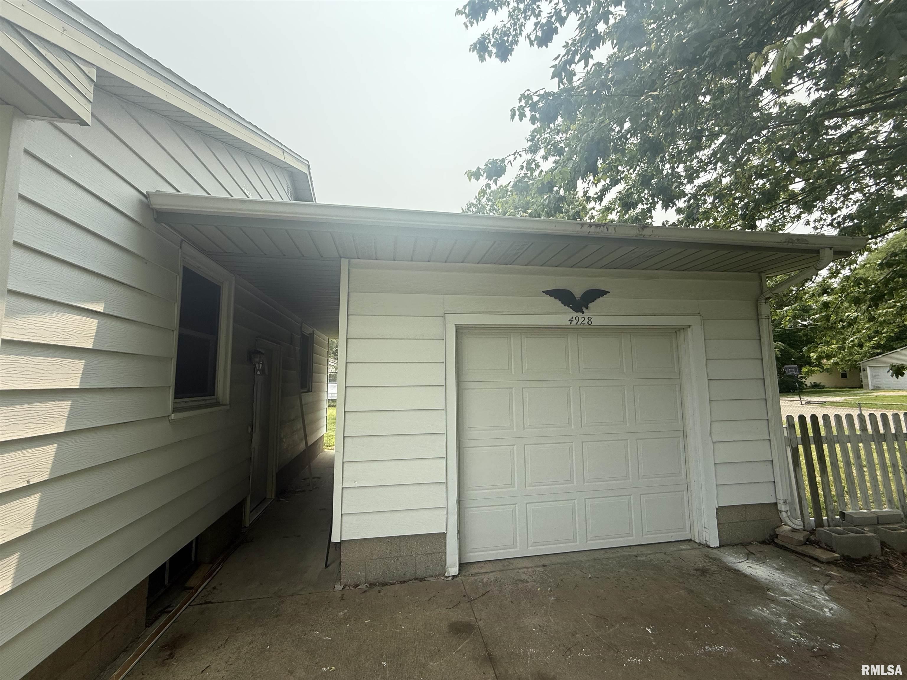 4928 W Farmington Road, Peoria, Illinois image 28