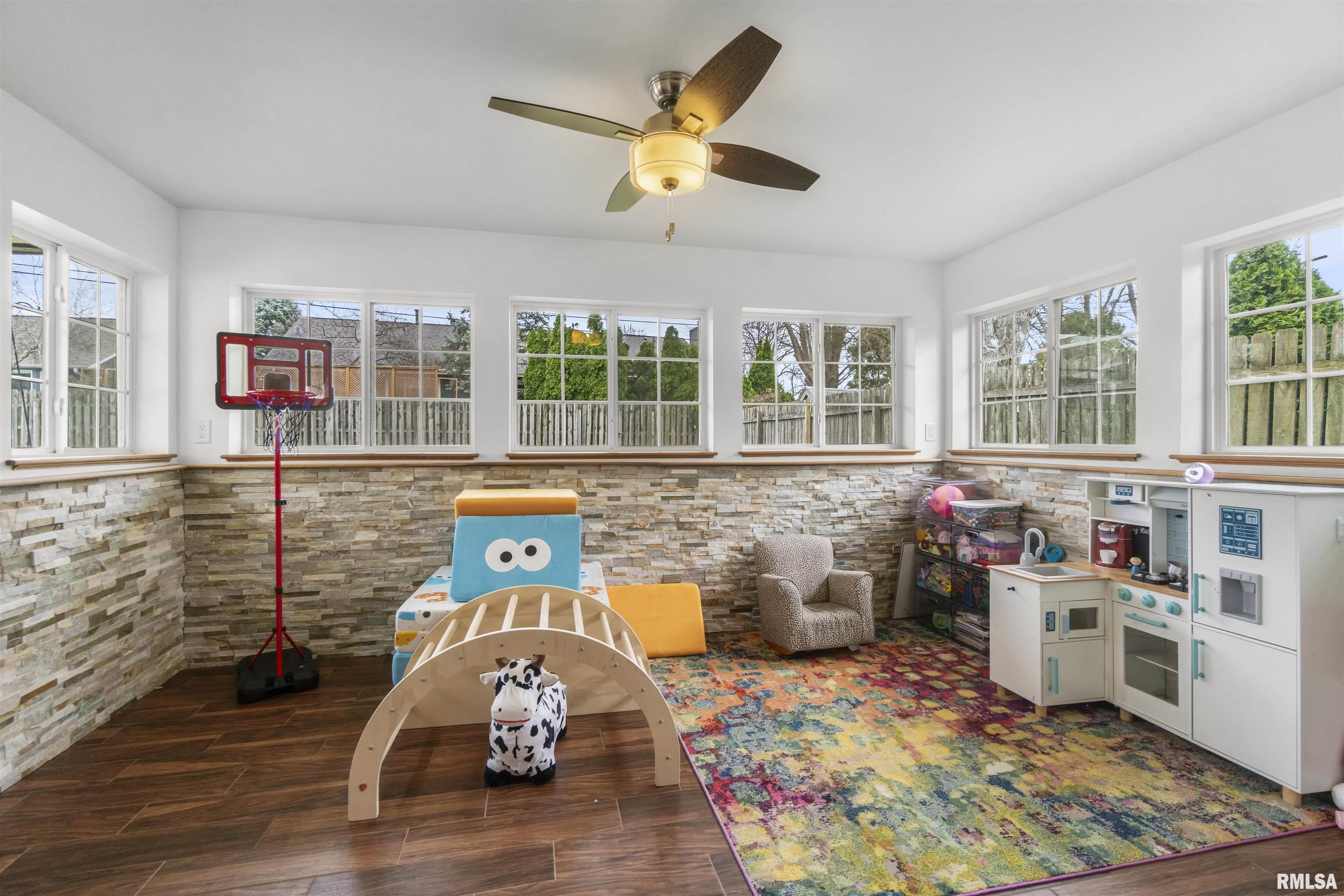 514 W Clybourn Court, Peoria, Illinois image 21