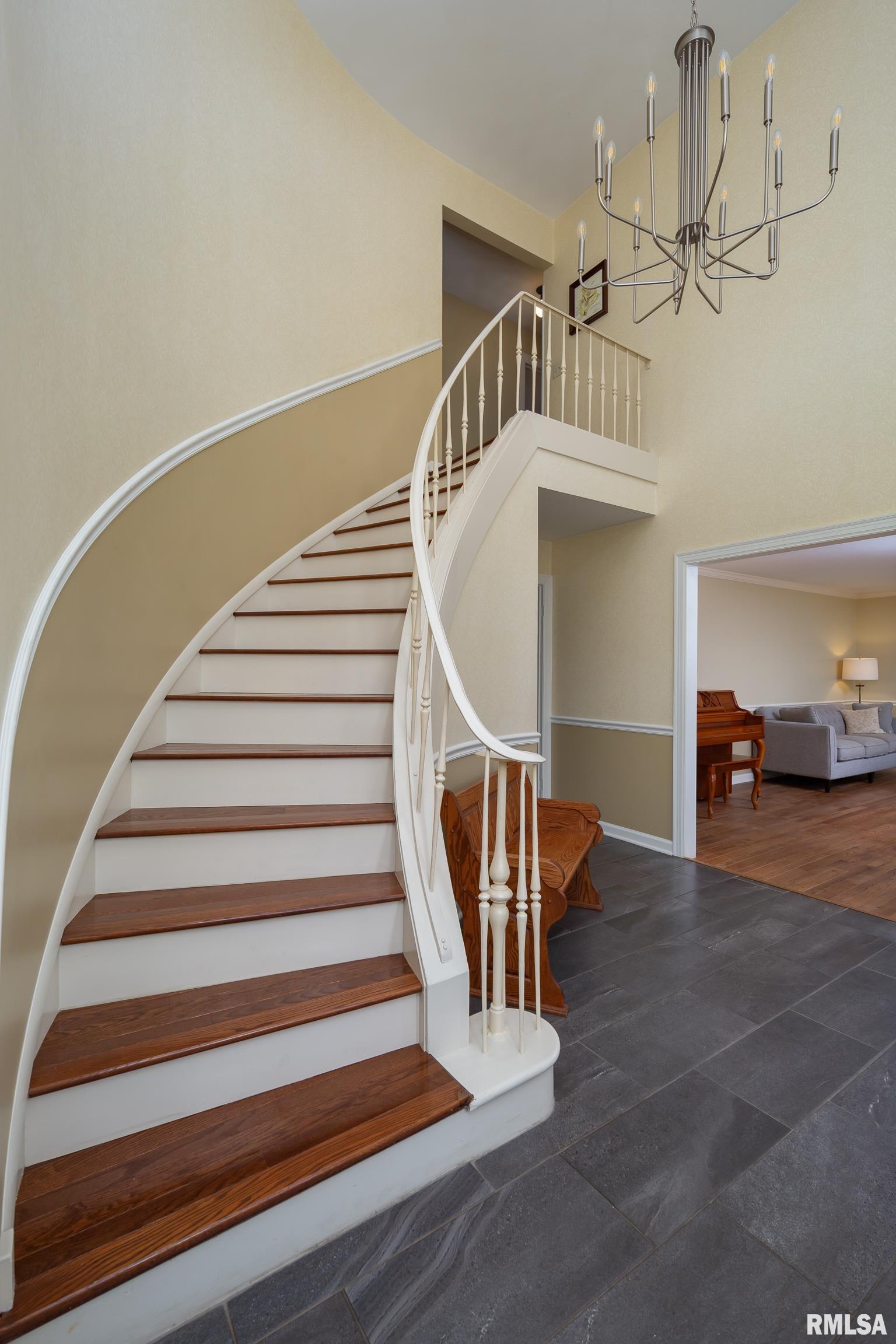 1220 38th Avenue Court, Rock Island, Illinois image 28