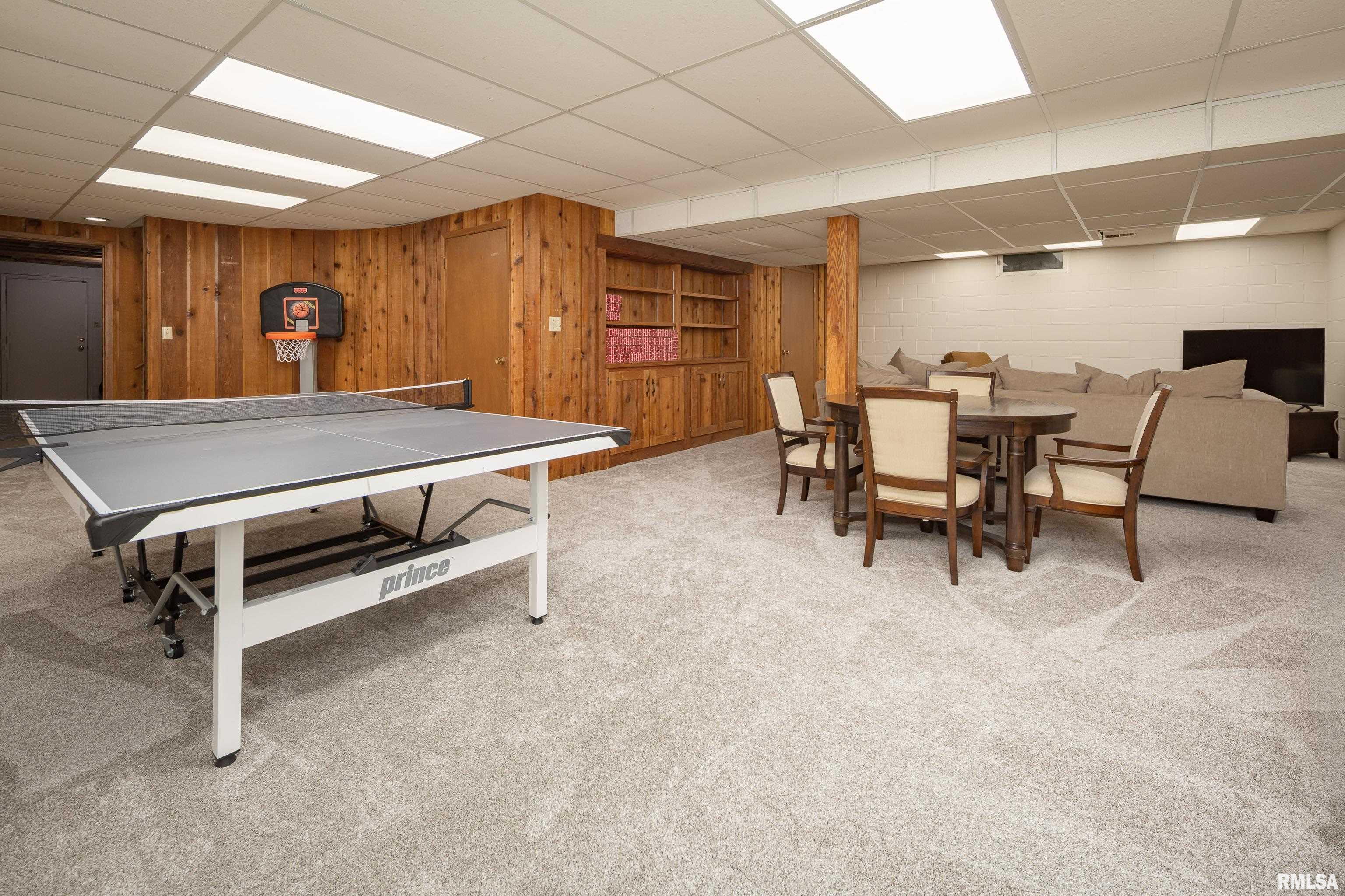 1220 38th Avenue Court, Rock Island, Illinois image 44
