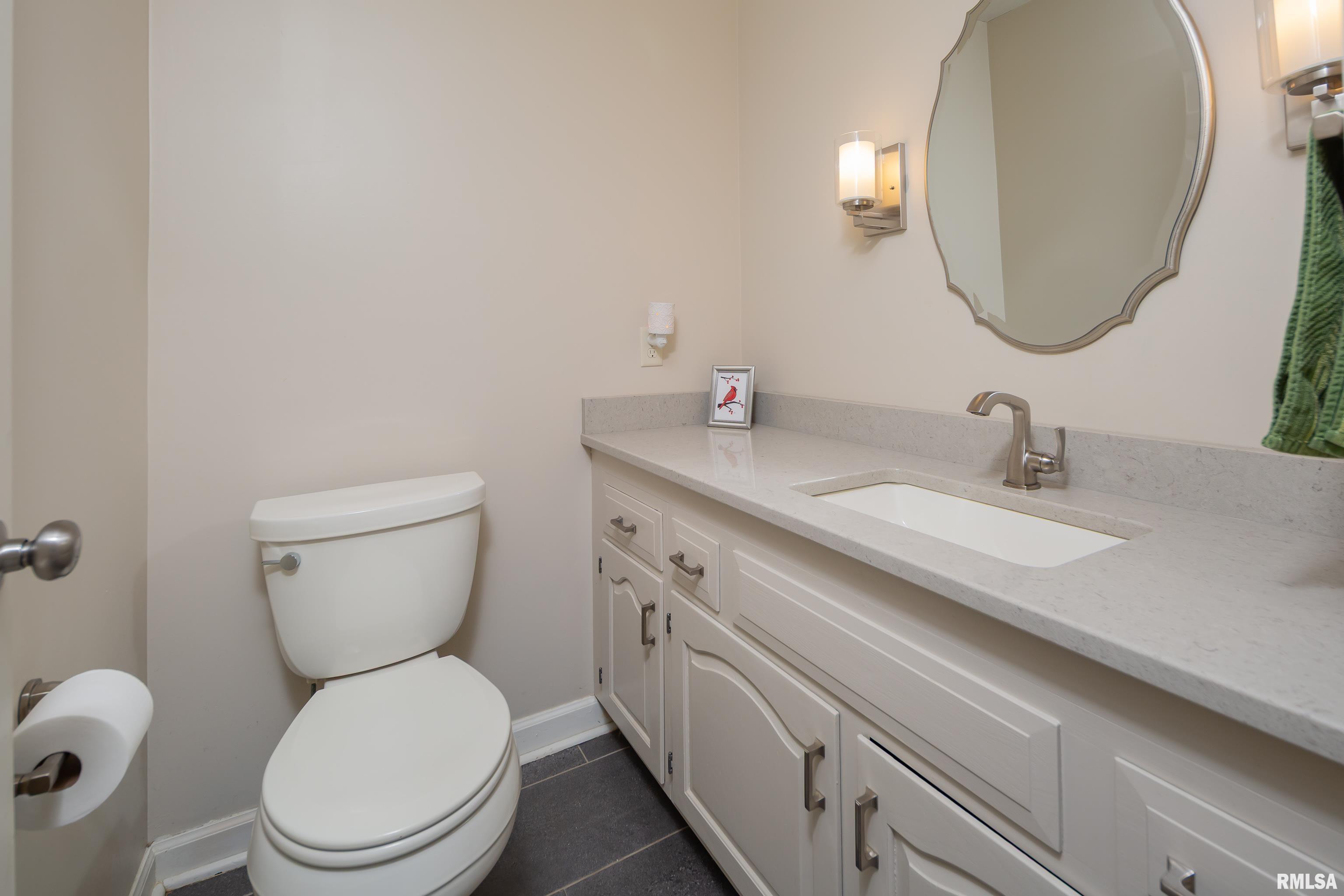 1220 38th Avenue Court, Rock Island, Illinois image 27