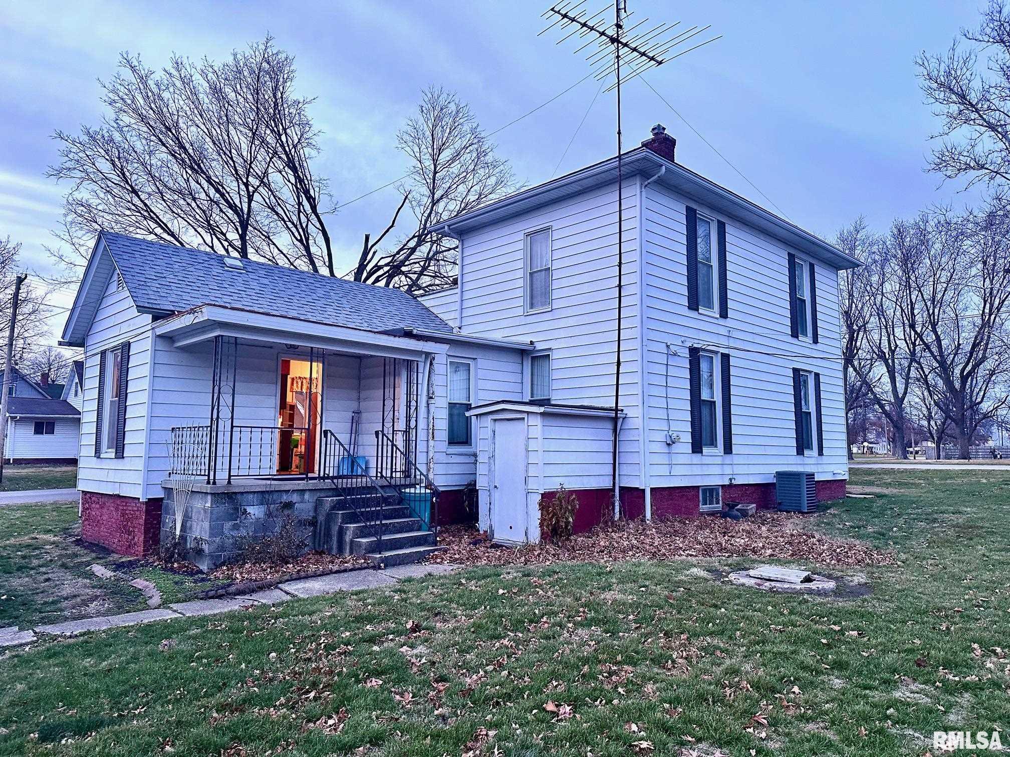 206 E Elm Street, Waverly, Illinois image 3