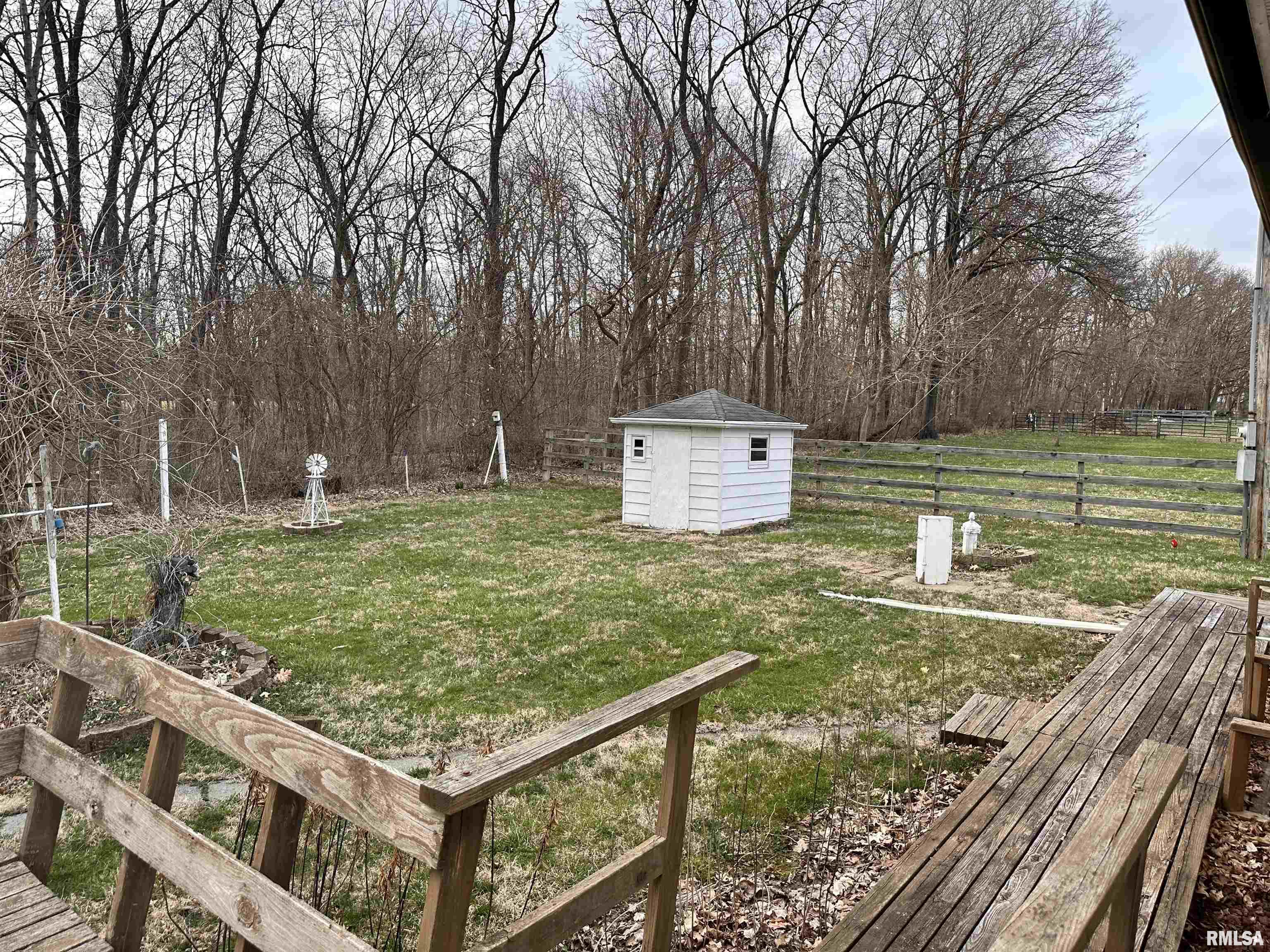 25501 N Wilson Road, Canton, Illinois image 26