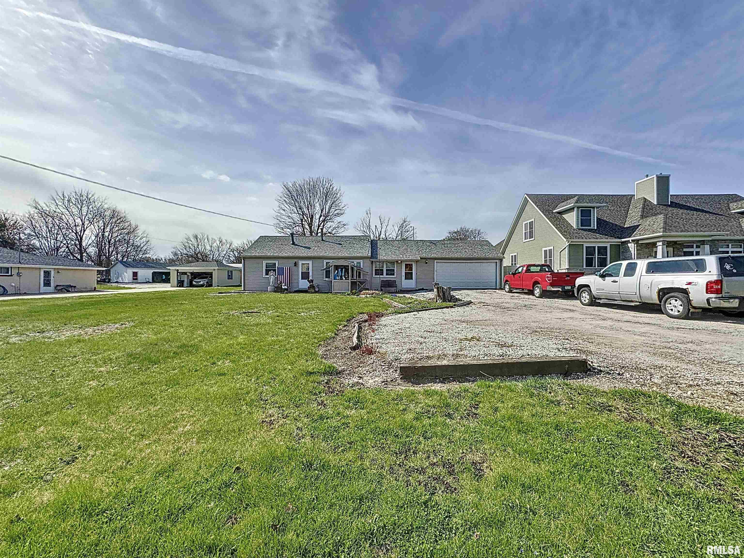 1207 W 53rd Street, Davenport, Iowa image 1