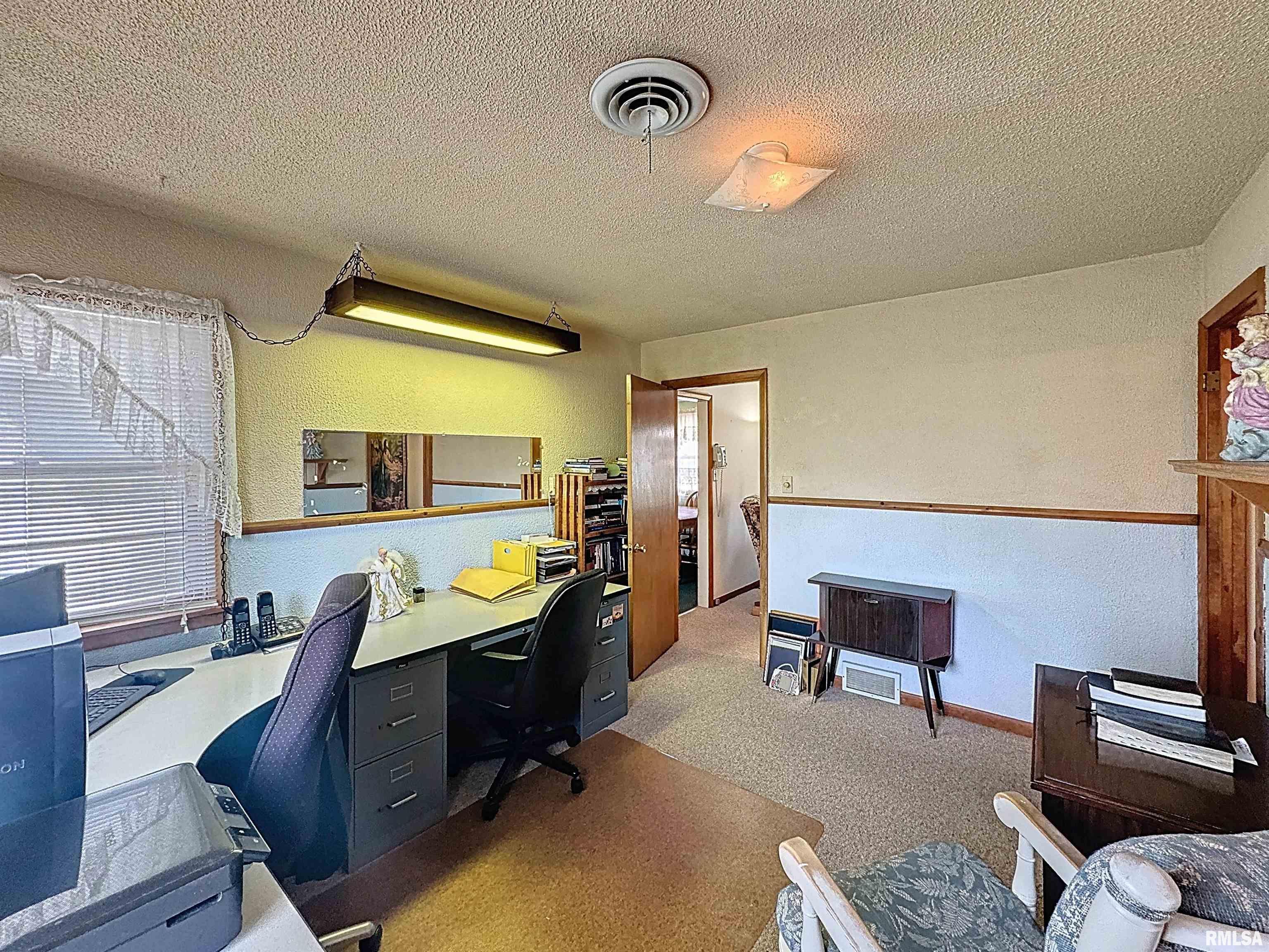 1207 W 53rd Street, Davenport, Iowa image 19