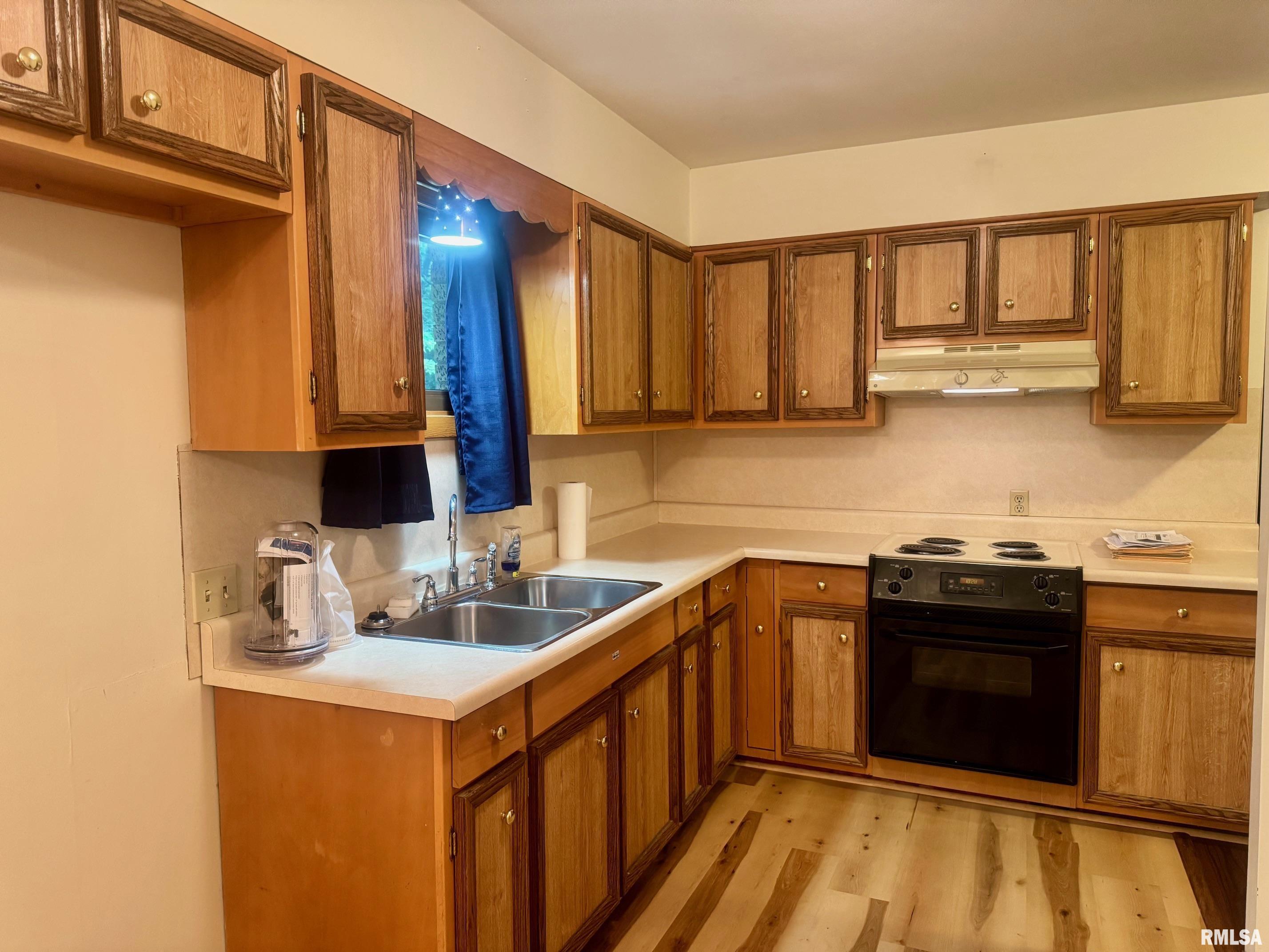 728 Loren Drive, Quincy, Illinois image 8
