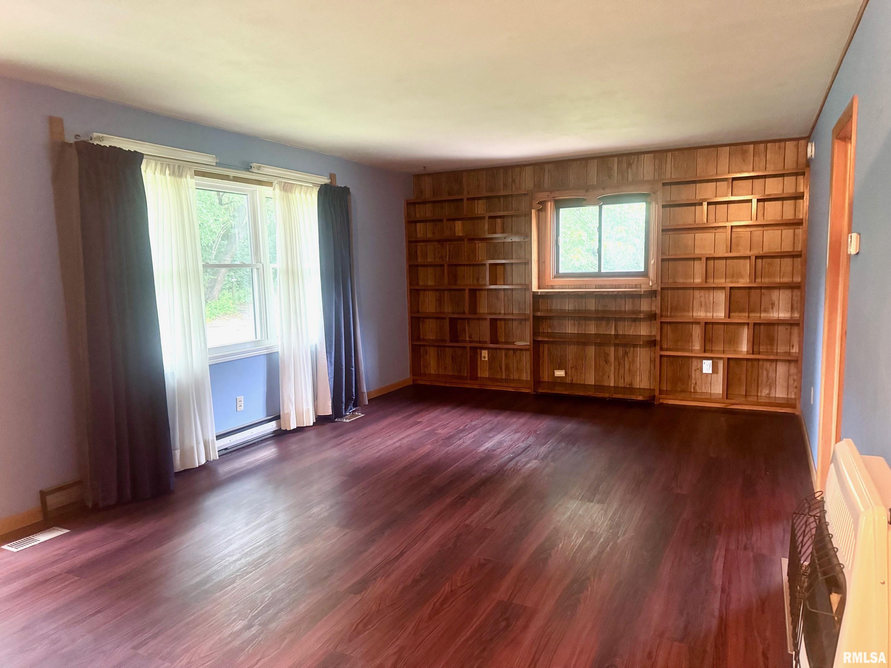 728 Loren Drive, Quincy, Illinois image 3