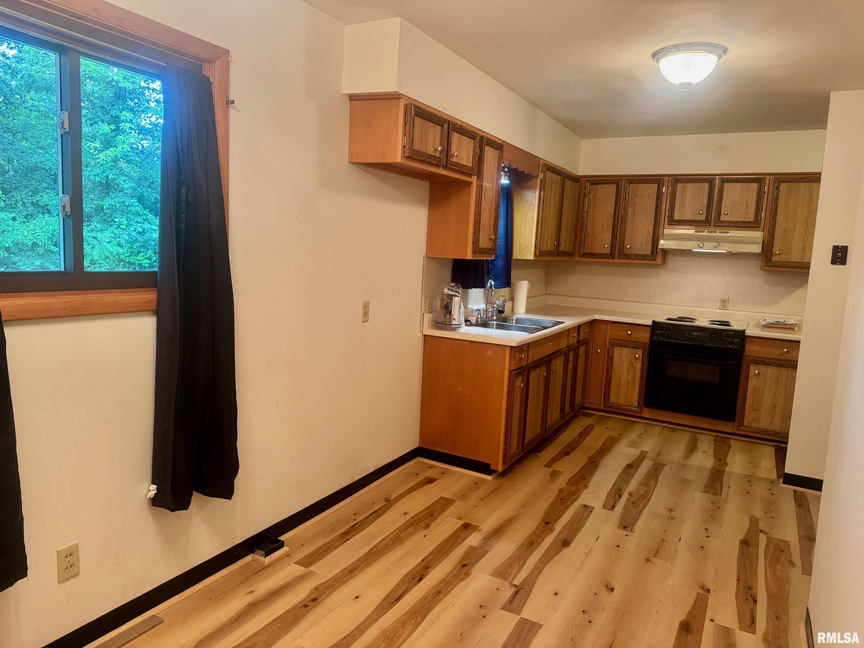 728 Loren Drive, Quincy, Illinois image 10