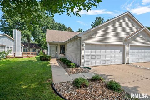 Homes For Sale - 3211 Ashley Lane<br/> Springfield, IL 62707
