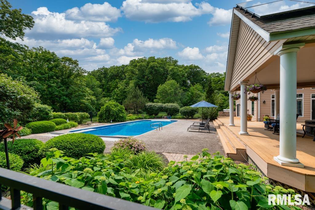 1112 W Cedar Hills Drive, Dunlap, Illinois image 15