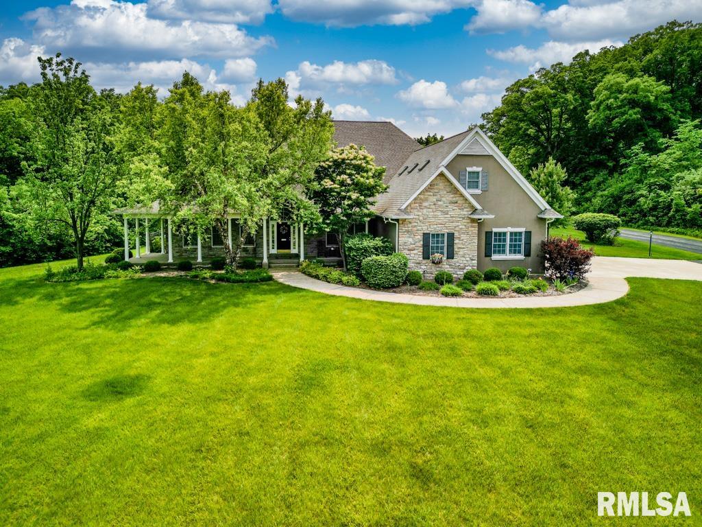 1112 W Cedar Hills Drive, Dunlap, Illinois image 1