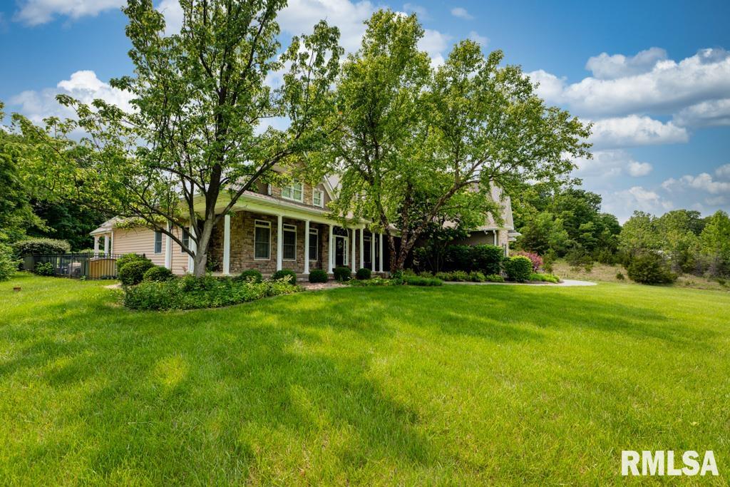 1112 W Cedar Hills Drive, Dunlap, Illinois image 3