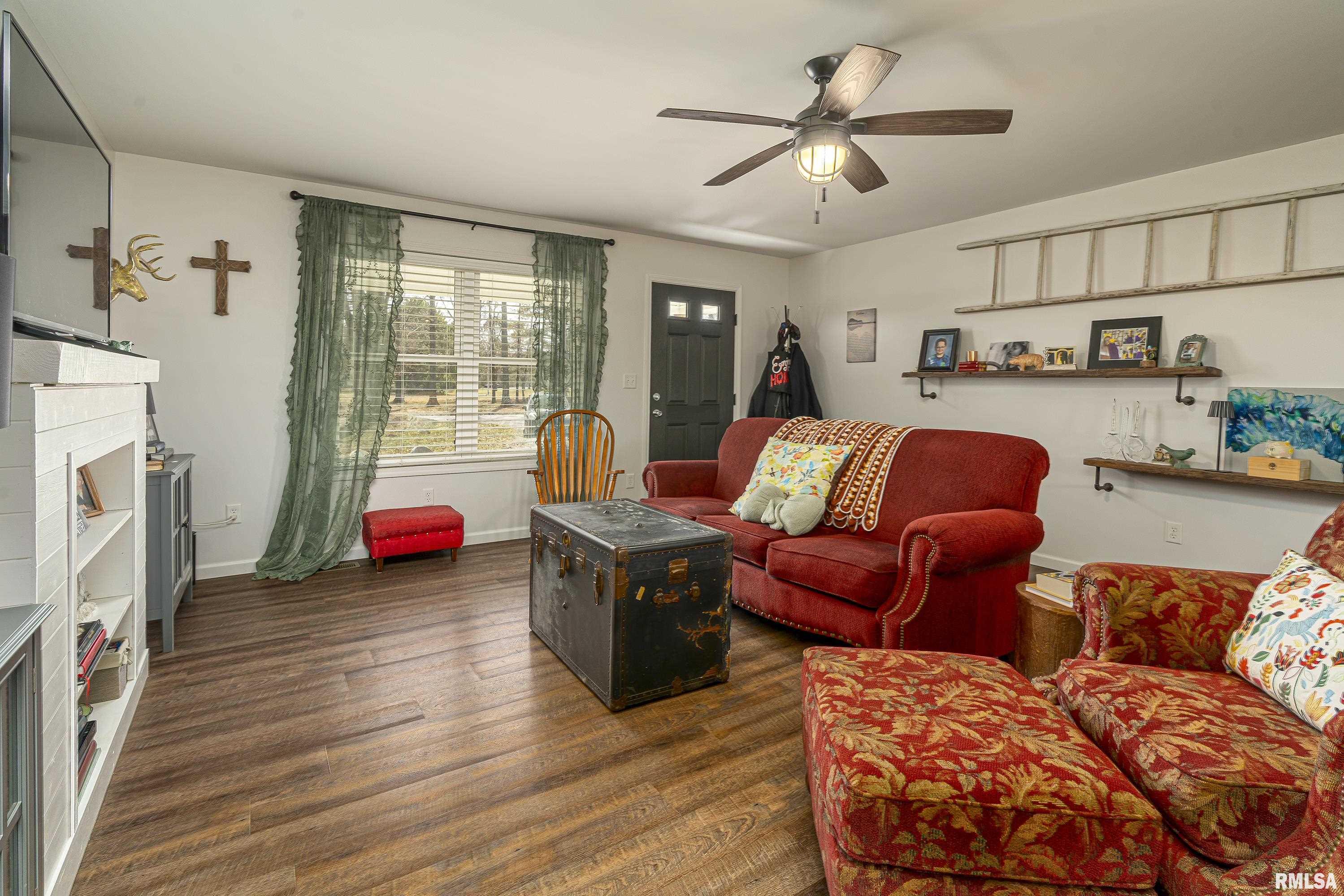 3440 Dr Springs Road, Carterville, Illinois image 5