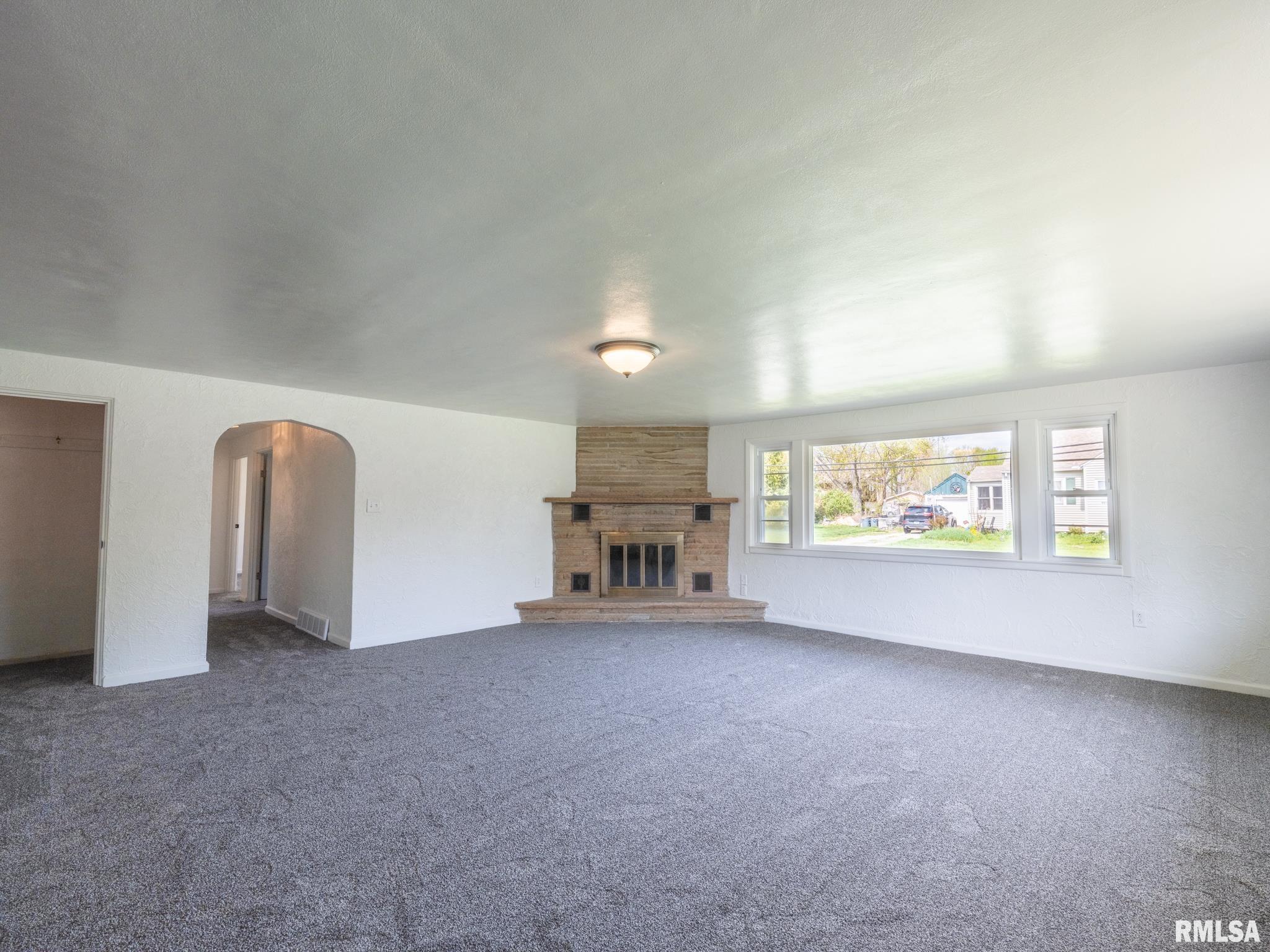 1103 S Schmidt Avenue, Peoria, Illinois image 9