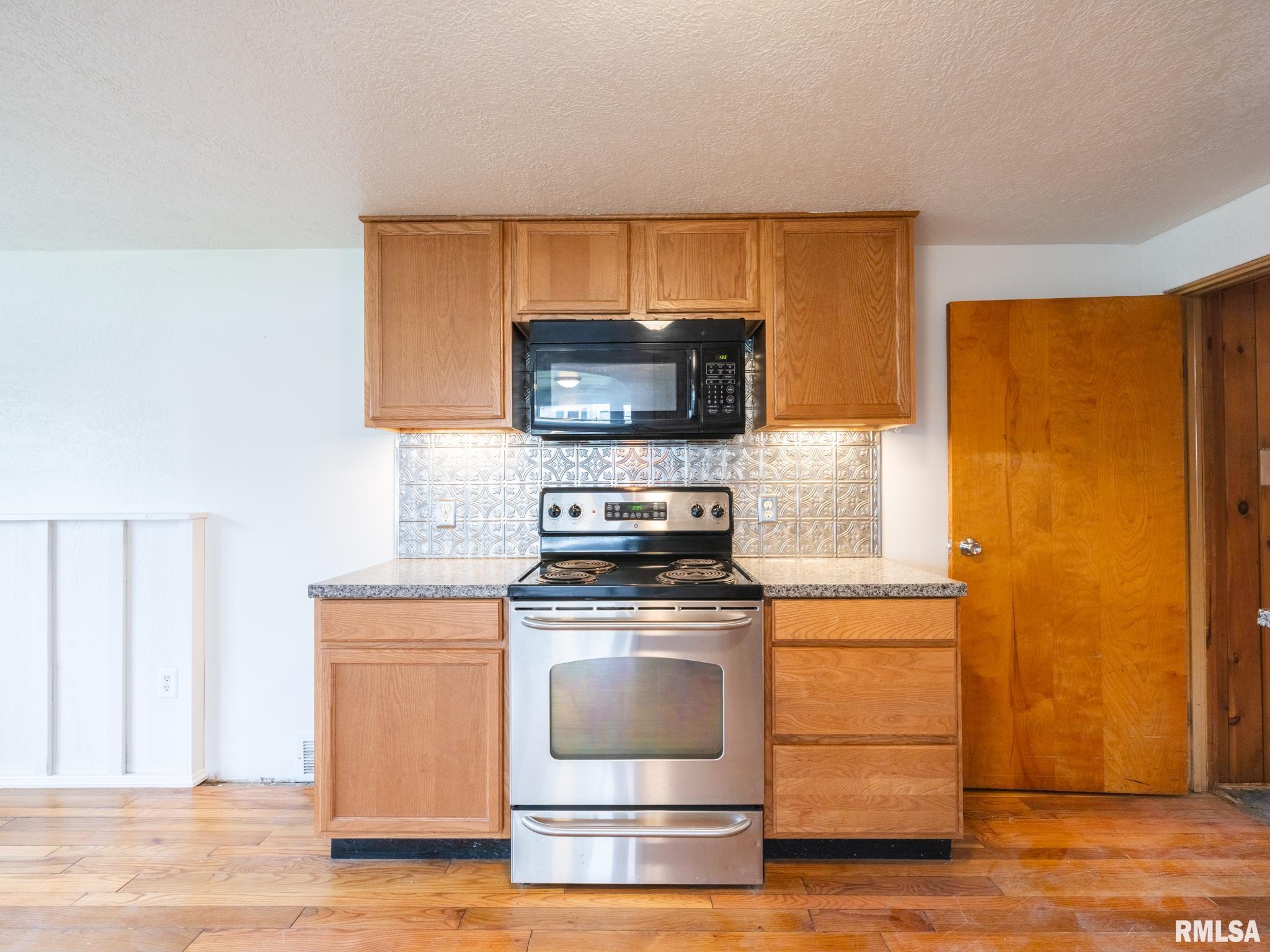 1103 S Schmidt Avenue, Peoria, Illinois image 19