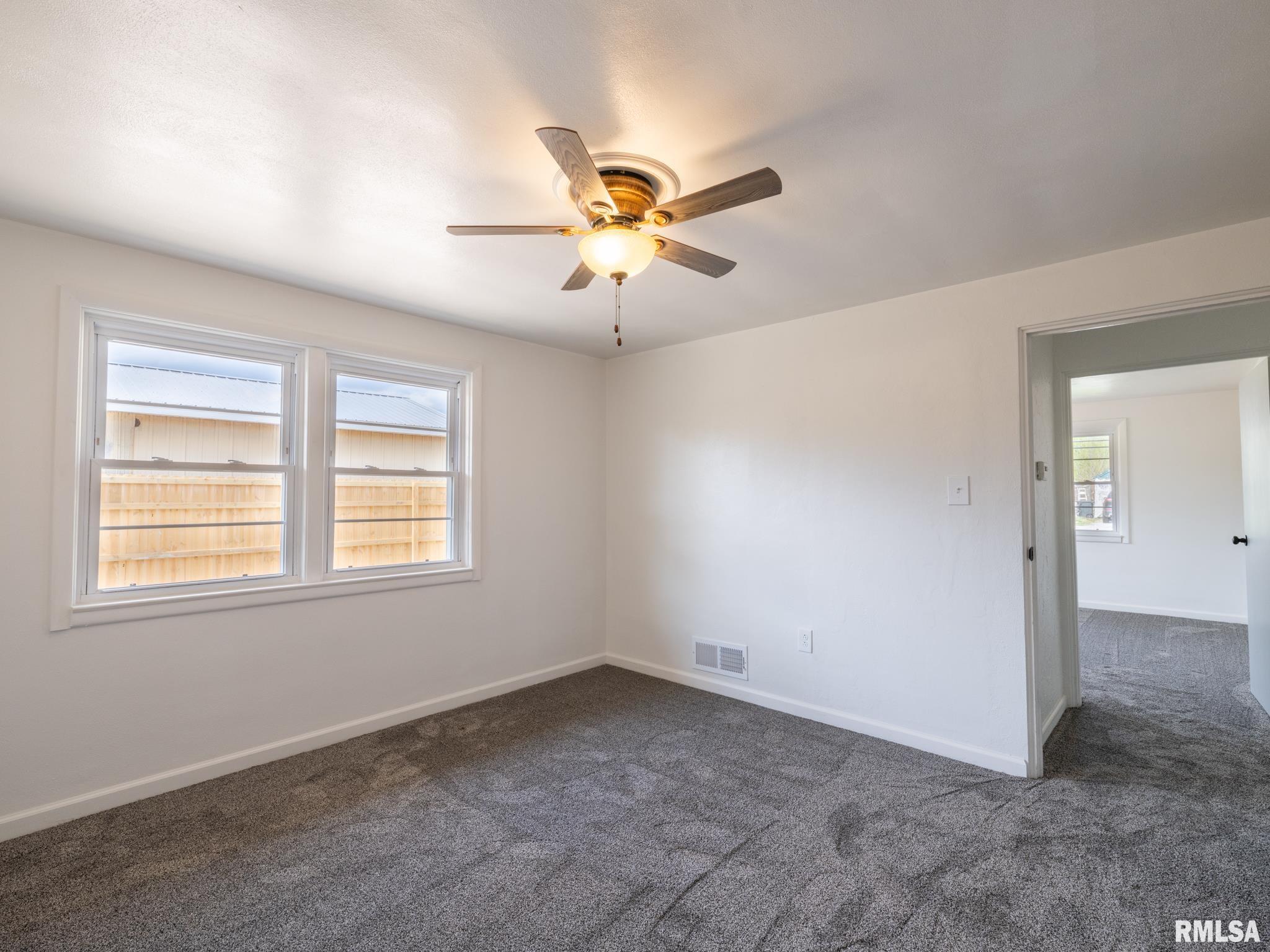 1103 S Schmidt Avenue, Peoria, Illinois image 32