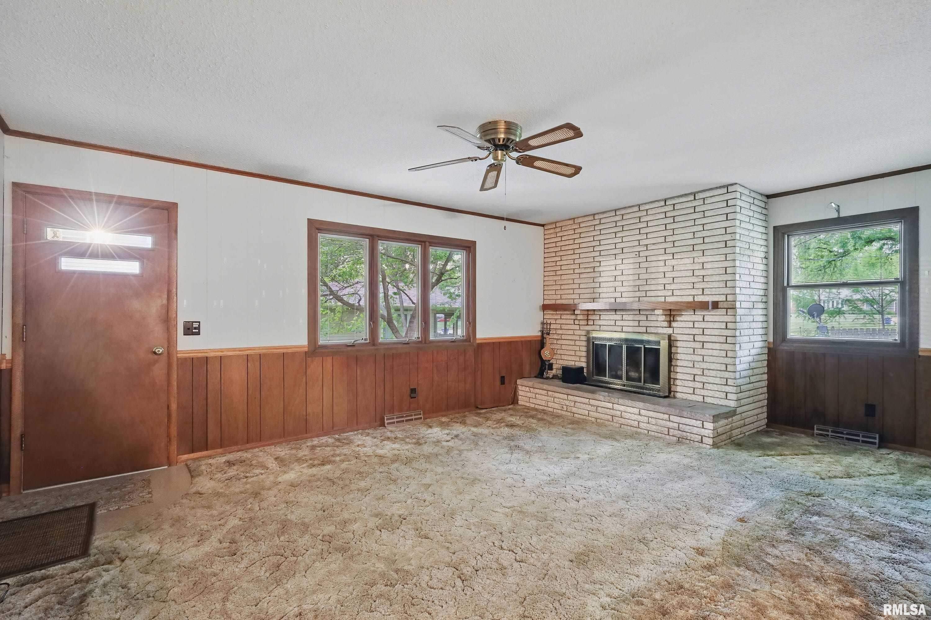 3816 Woodland Court, Davenport, Iowa image 7