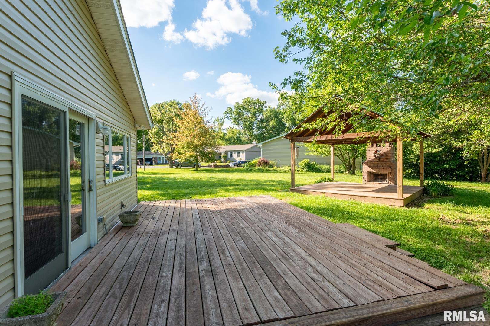 1004 Mockingbird Lane, Carterville, Illinois image 48