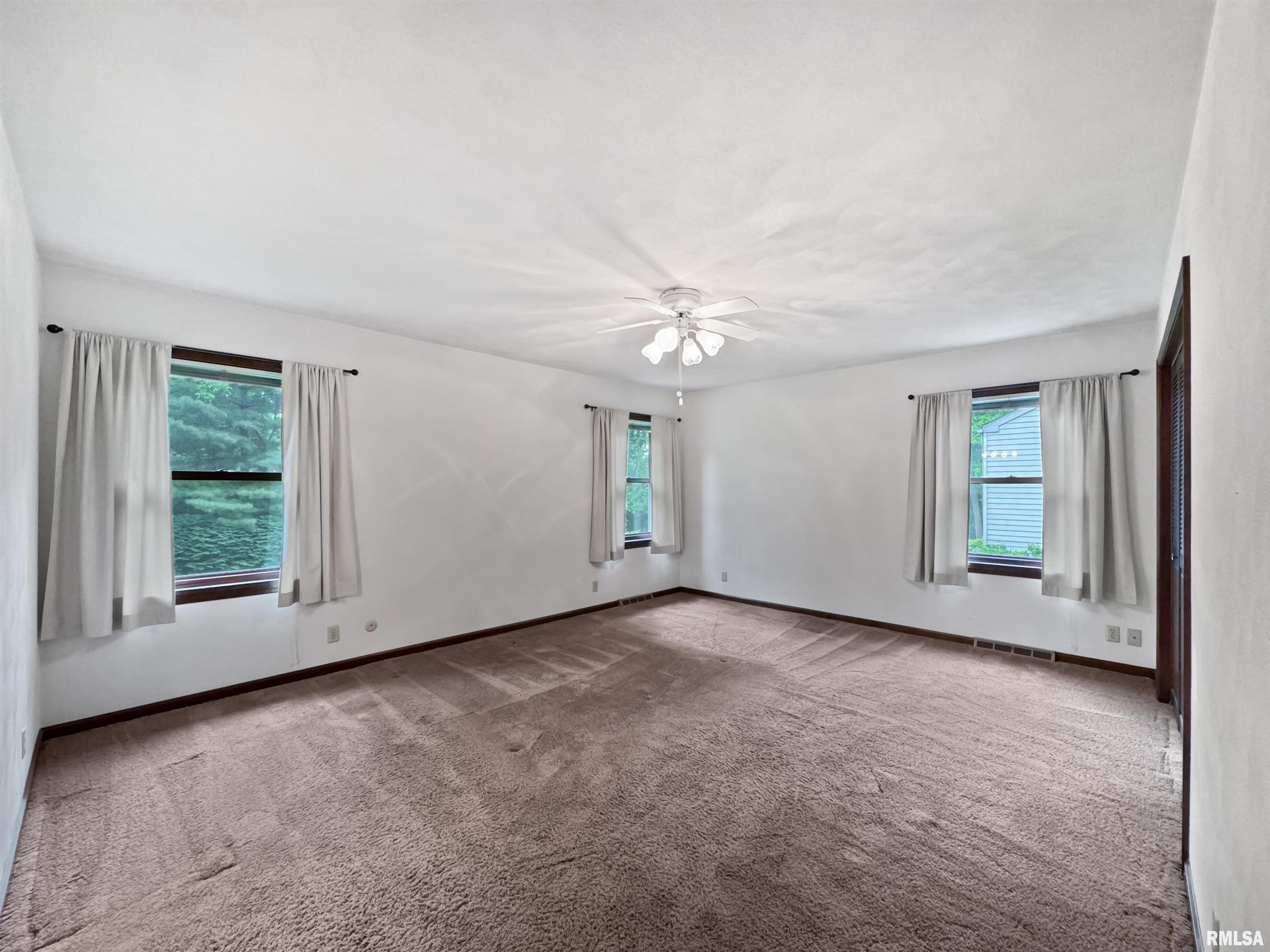 6246 N Post Oak Road, Peoria, Illinois image 20