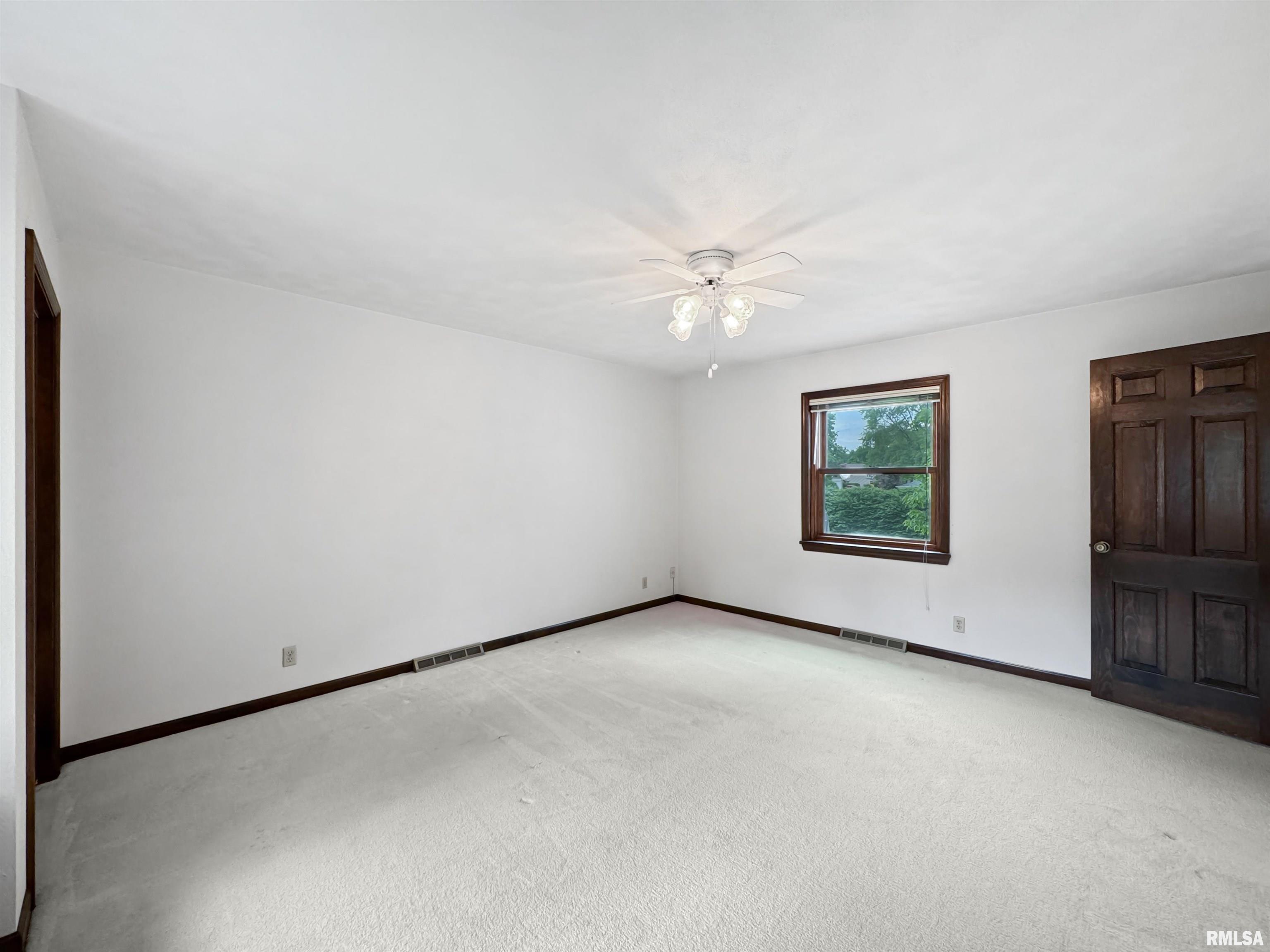 6246 N Post Oak Road, Peoria, Illinois image 34