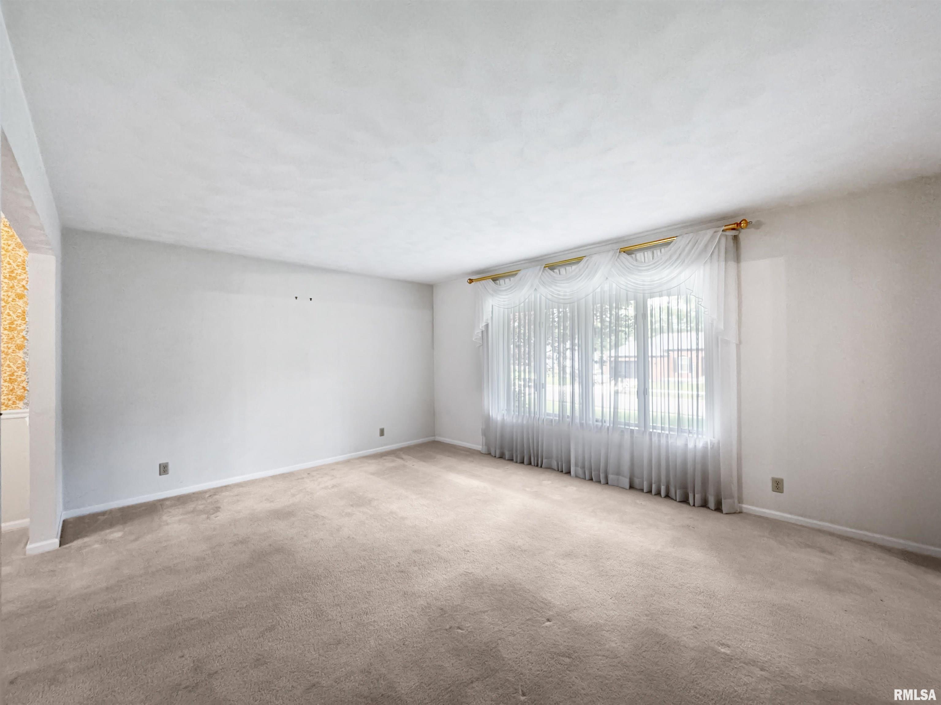 6246 N Post Oak Road, Peoria, Illinois image 4