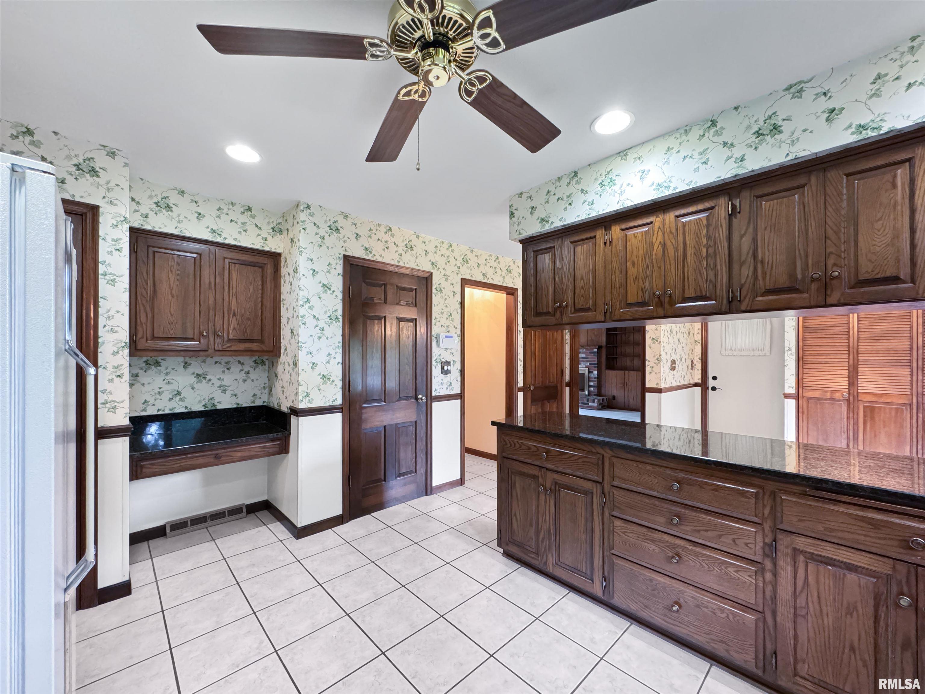 6246 N Post Oak Road, Peoria, Illinois image 9