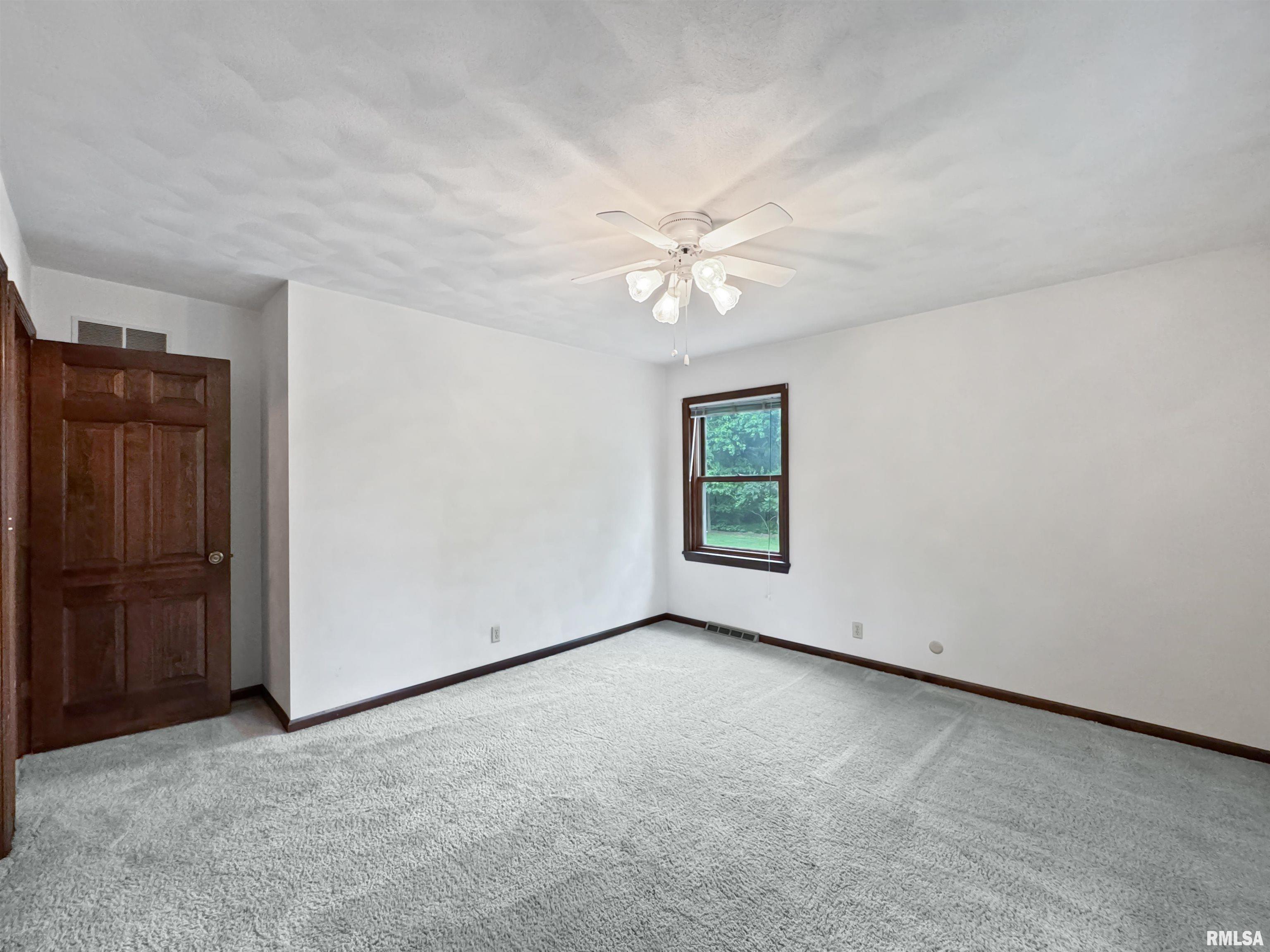 6246 N Post Oak Road, Peoria, Illinois image 33