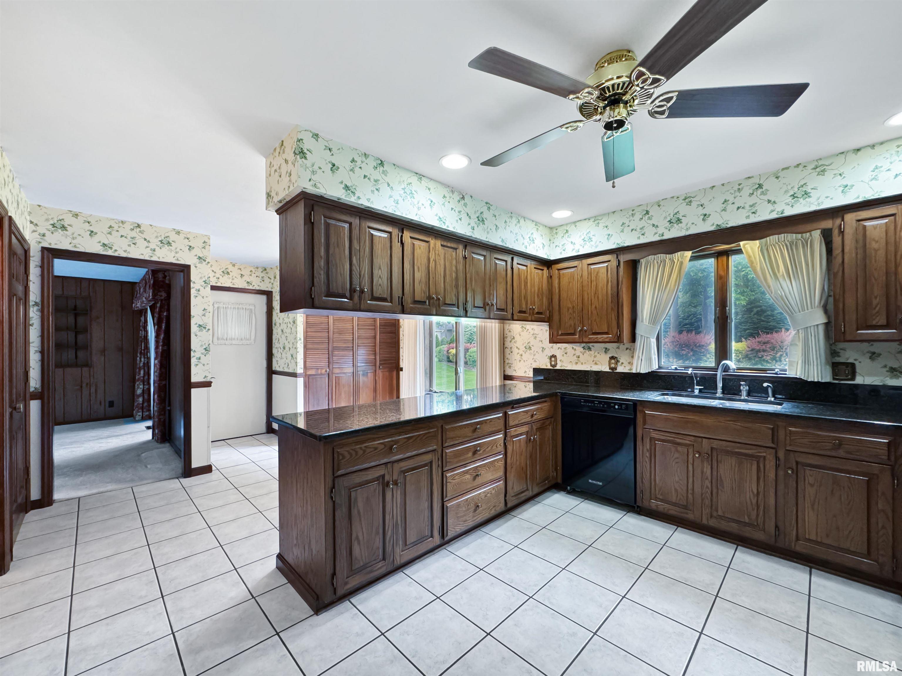 6246 N Post Oak Road, Peoria, Illinois image 14
