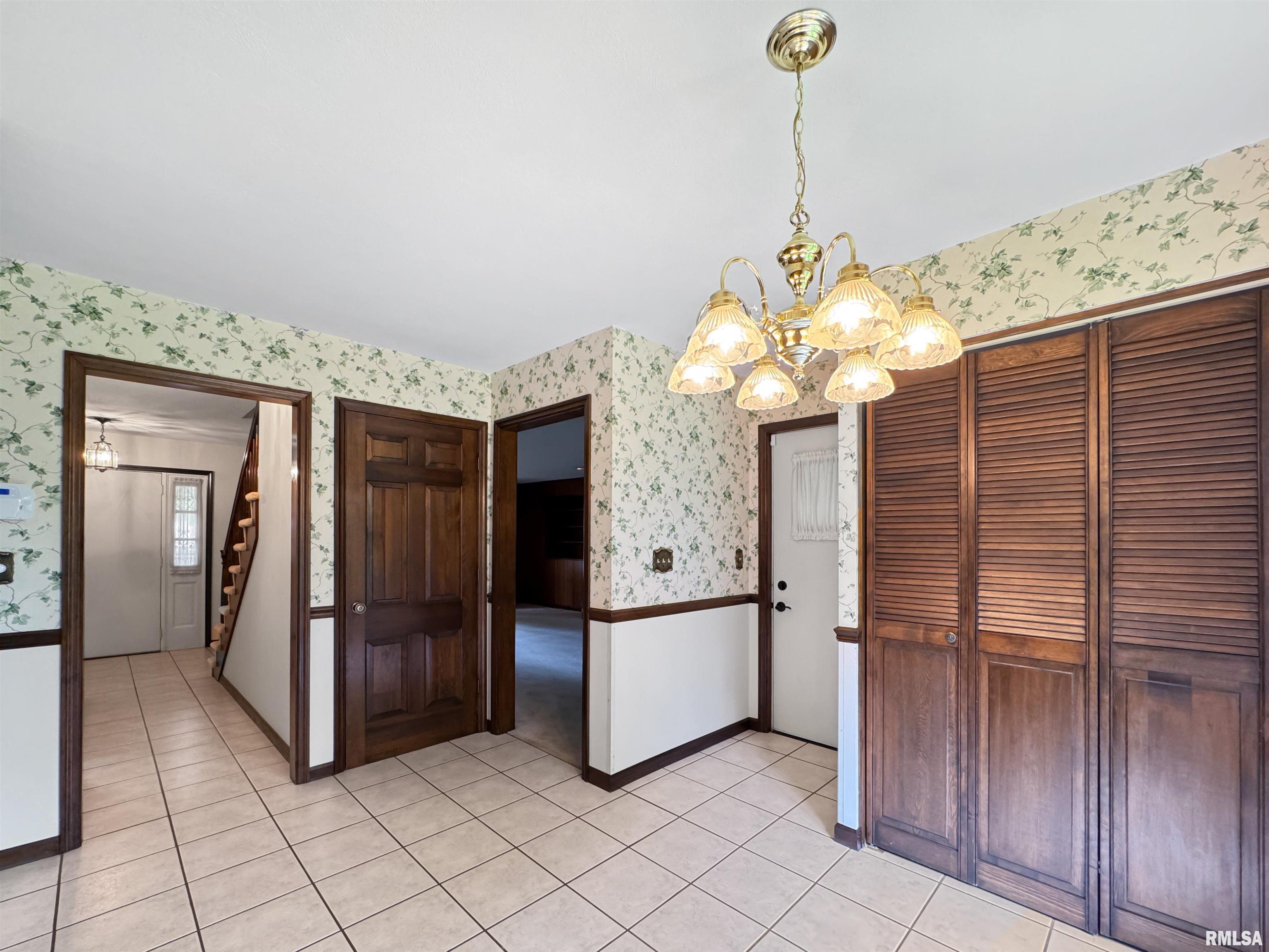 6246 N Post Oak Road, Peoria, Illinois image 12