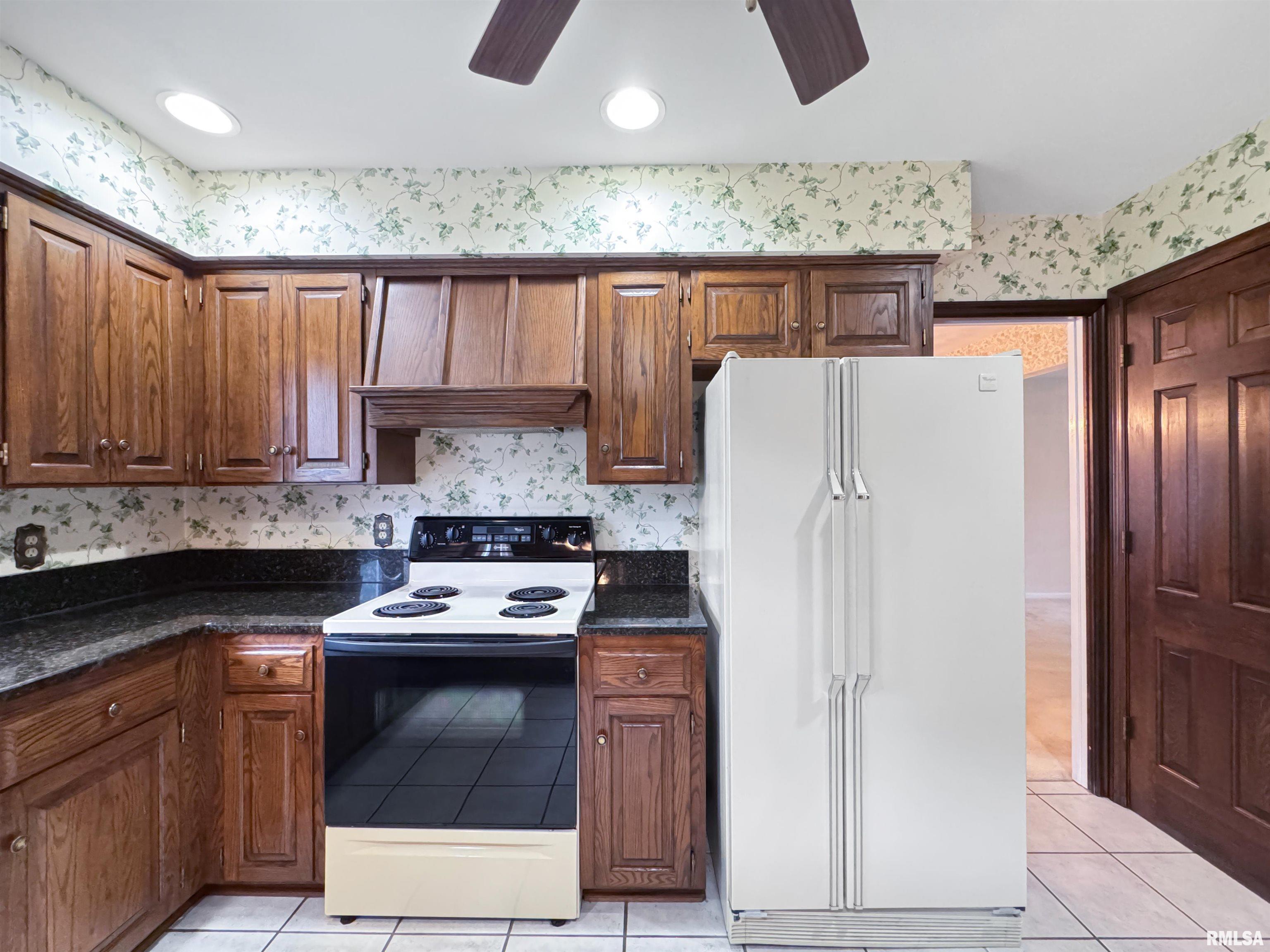 6246 N Post Oak Road, Peoria, Illinois image 10